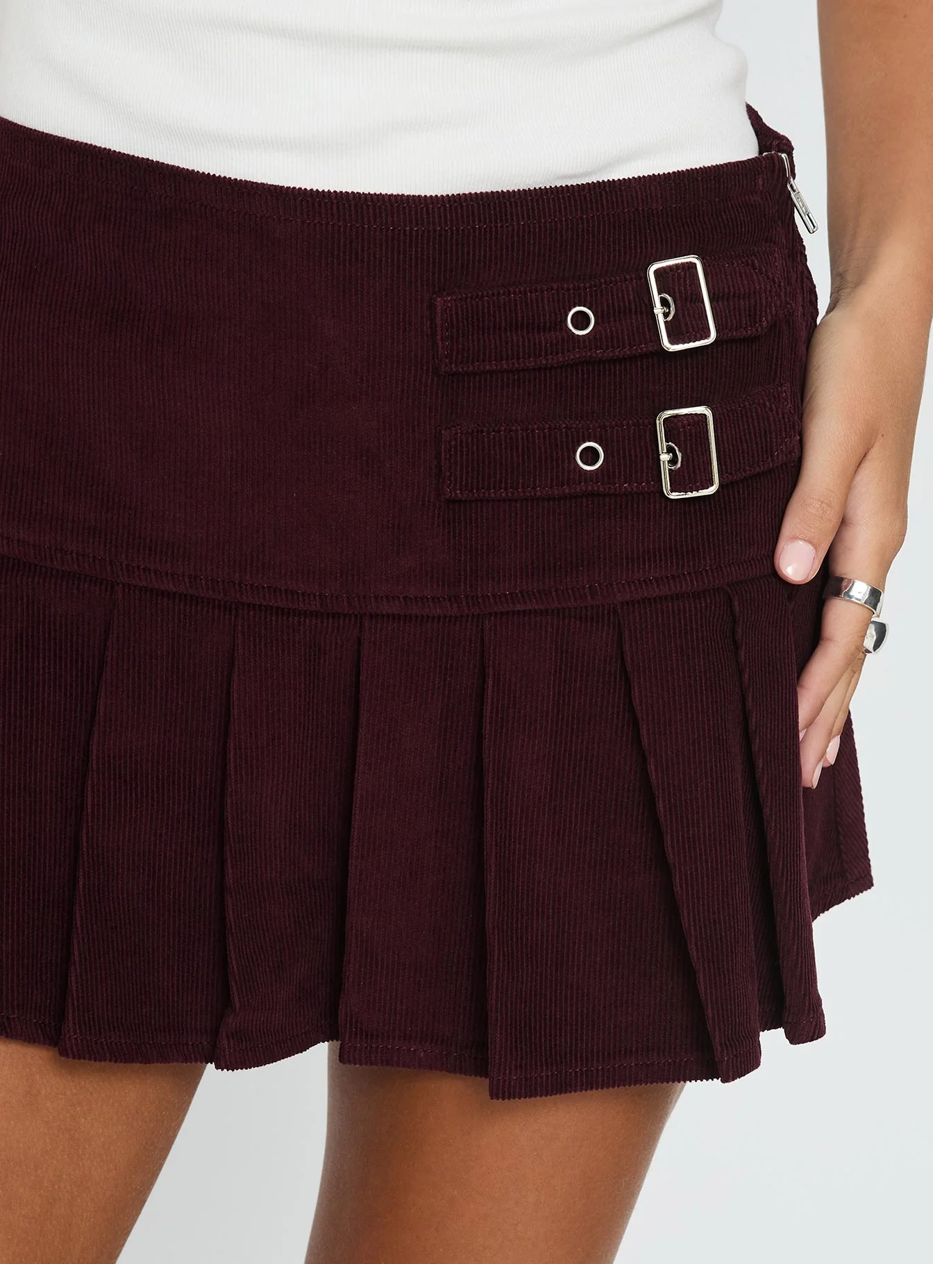 Academe Buckle Pleat Mini Skirt Currant - Image 6