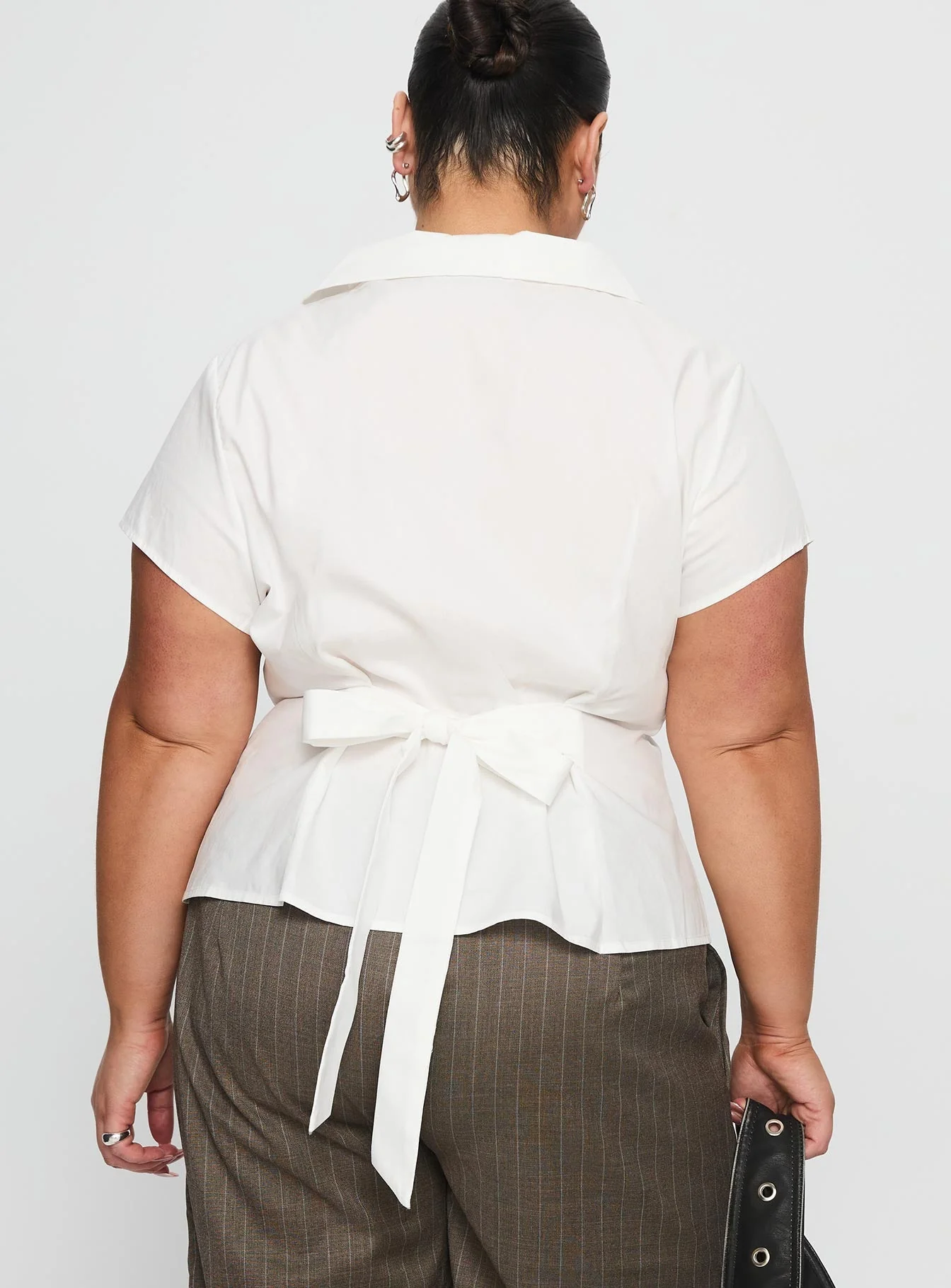 Akiyo Button Up Blouse Top White Curve - Image 5