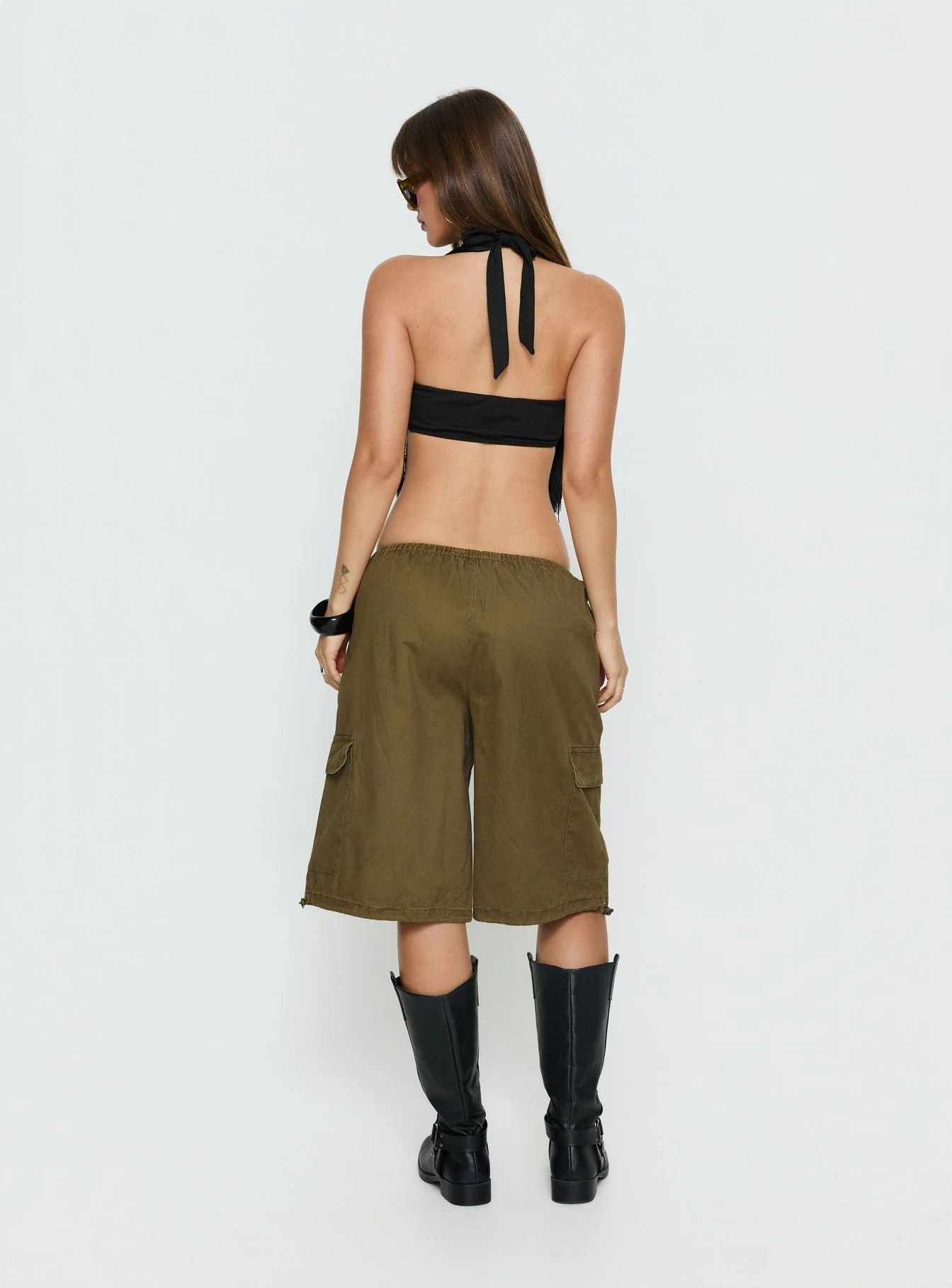 Allyza Baggy Cargo Shorts Olive - Image 5
