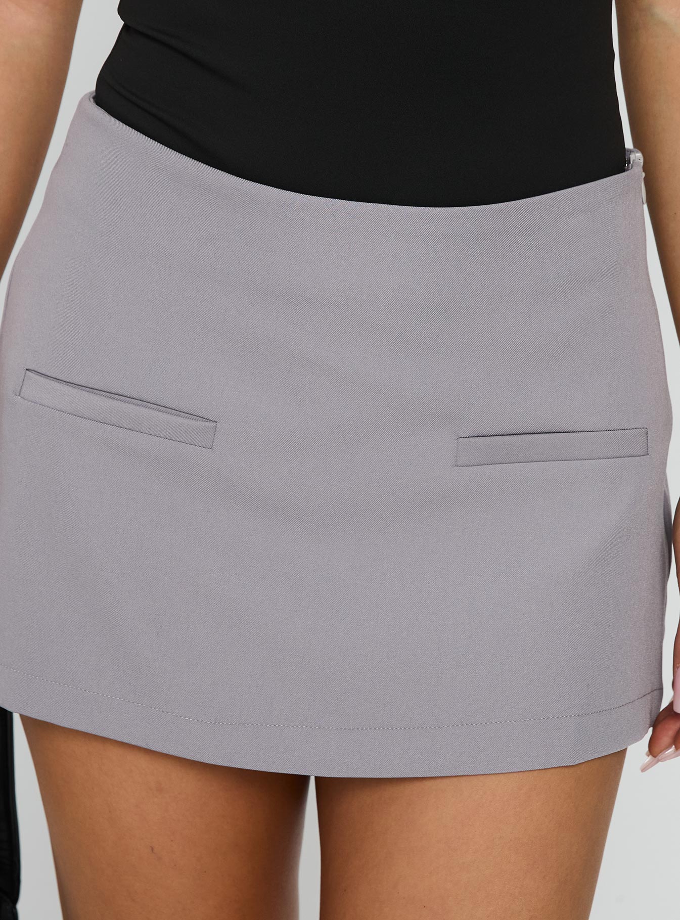 Anette Skort Grey - Image 5
