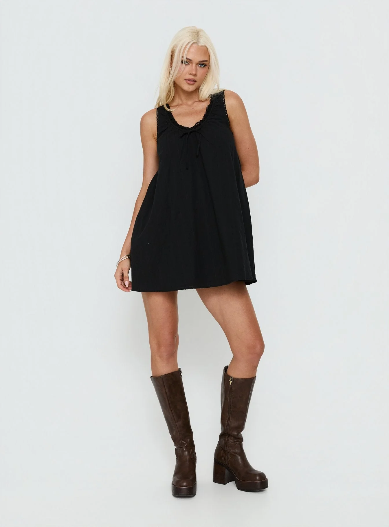 Antiquity Swing Mini Dress Black - Image 3