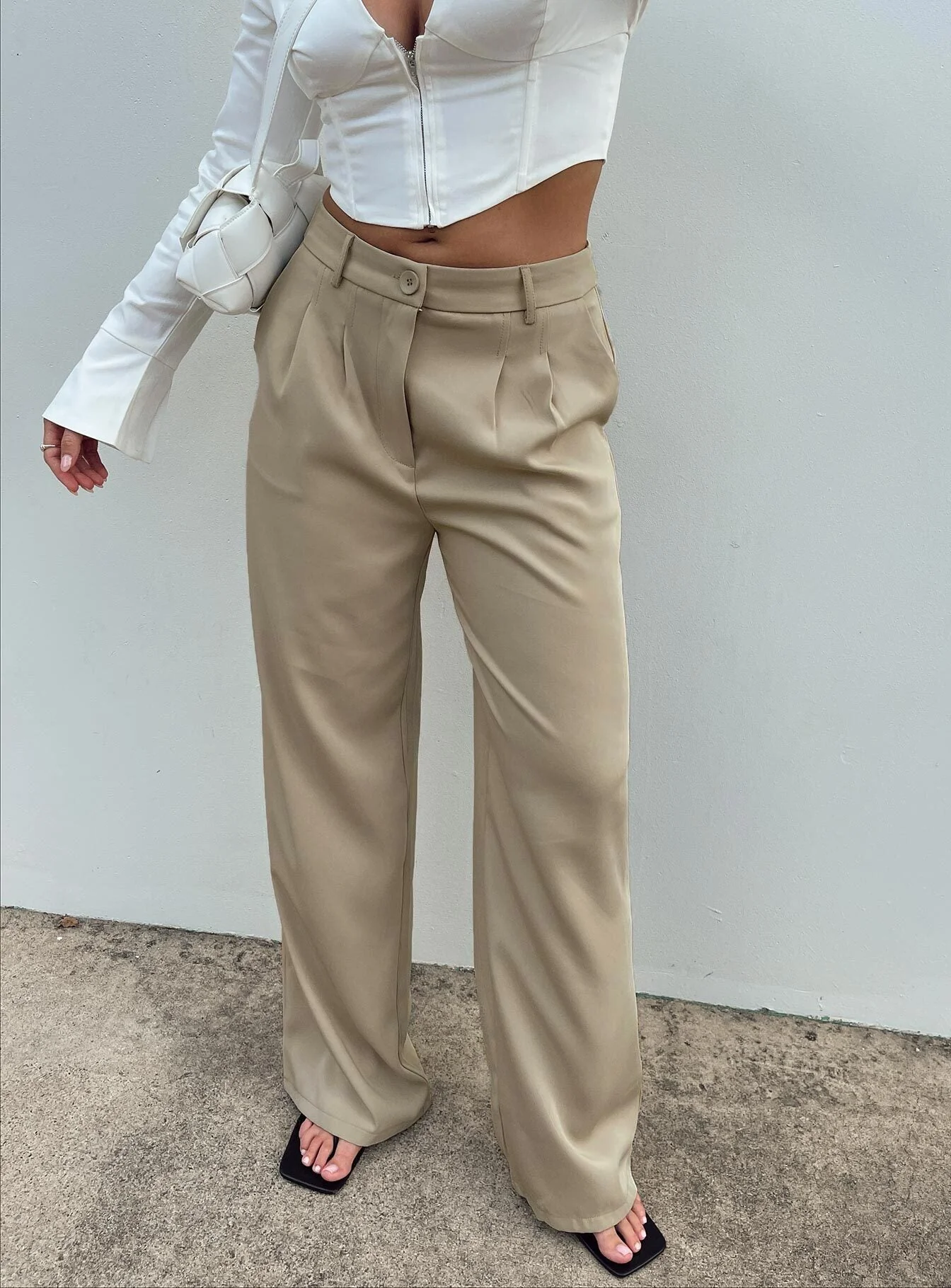 Archer Pants Taupe - Image 12