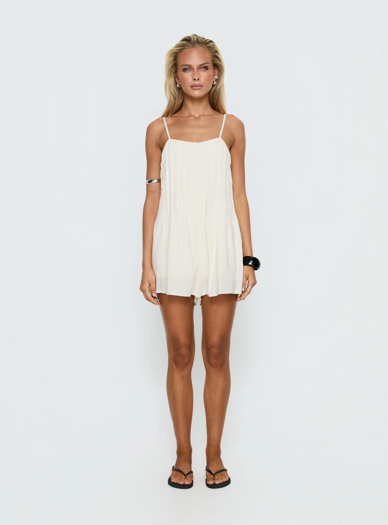 Avielle Relaxed Sleeveless Playsuit Beige - Image 6