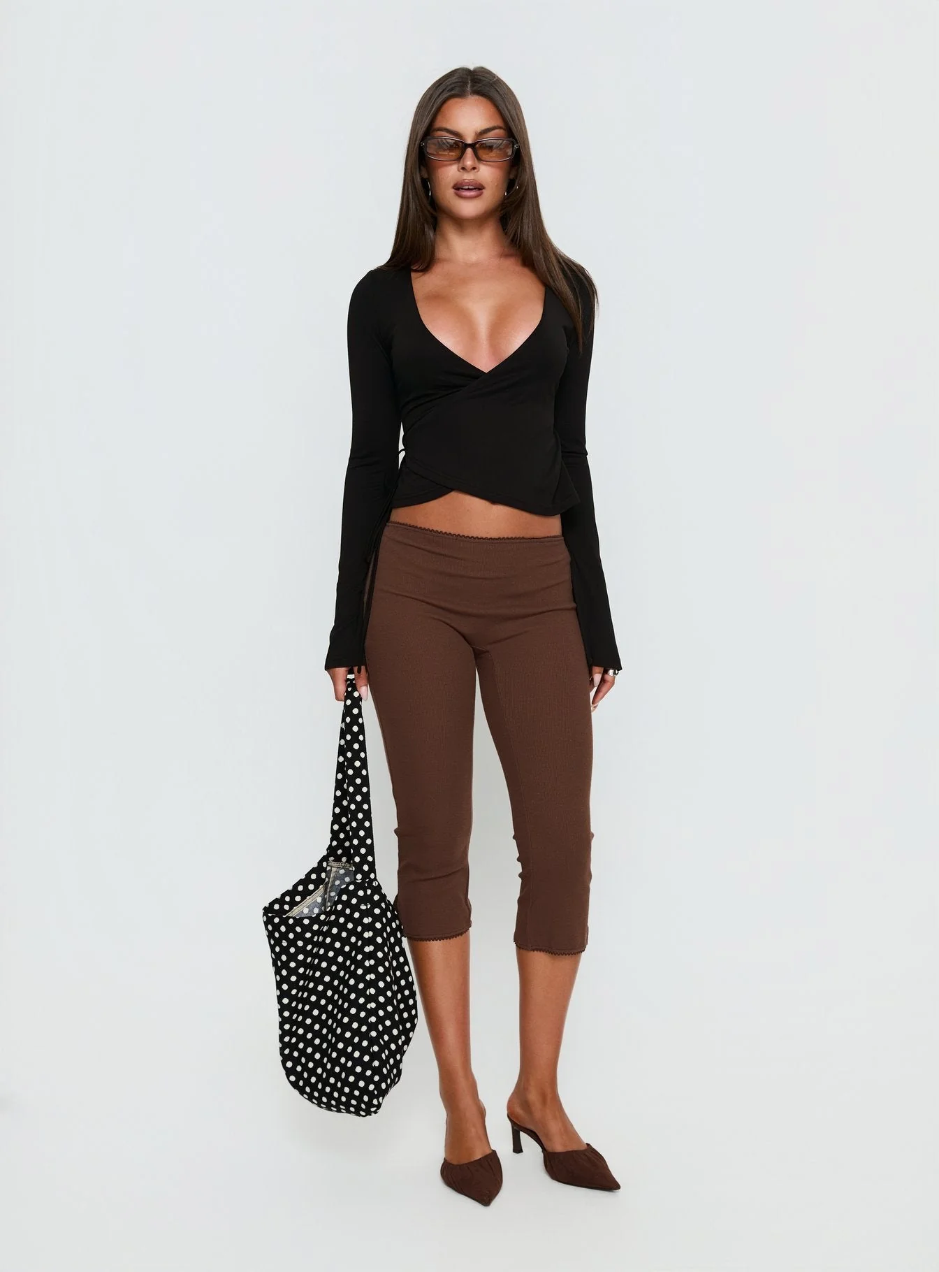 Baseline Rib Capri Pants Chocolate - Image 3
