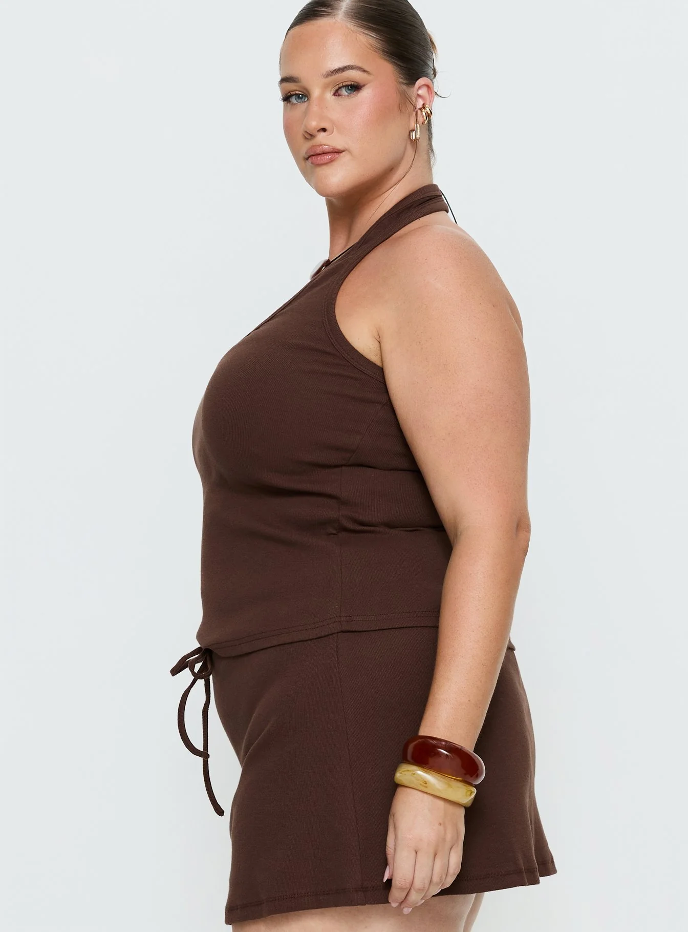 Baseline Scoop Halter Rib Tank Brown Curve - Image 4