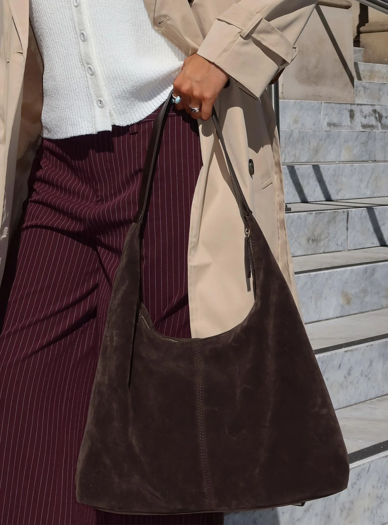 Better On Saturn Shoulder Bag Brown - Image 5