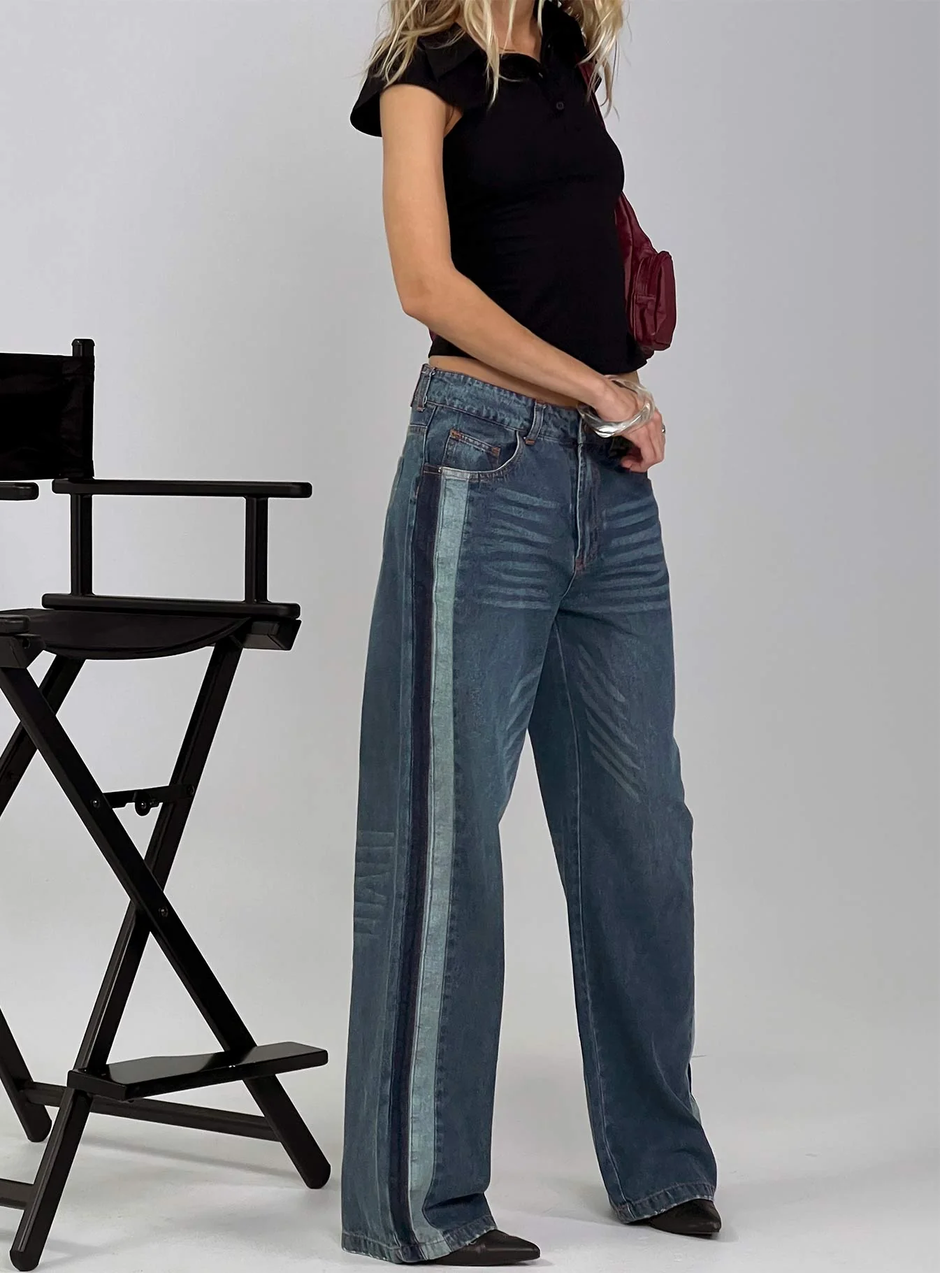 Born Again Mid Rise Straight Leg Contrast Detail Jeans Dark Blue - Image 8