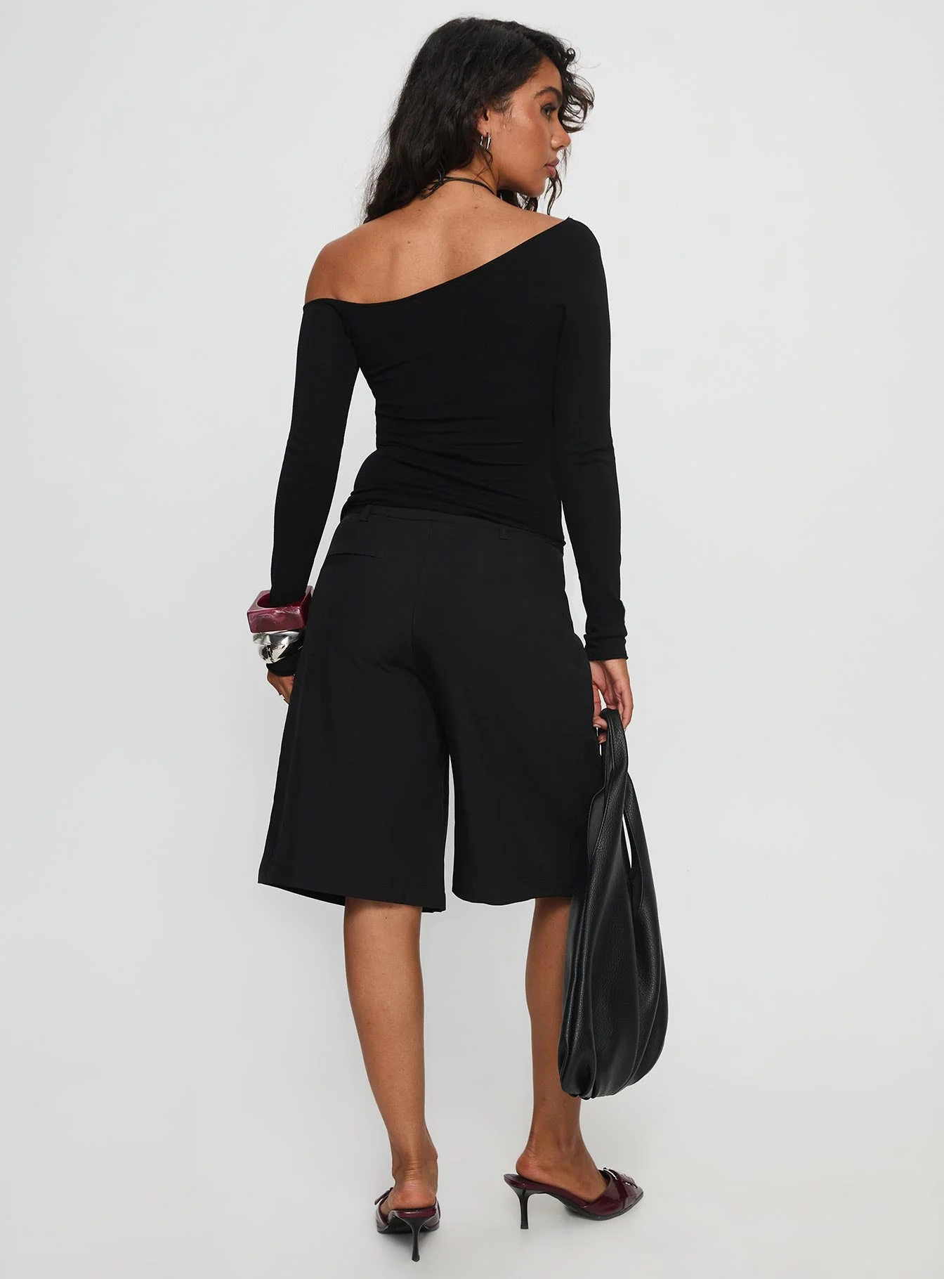 Brynah Pintuck Tailored Short Black - Image 5