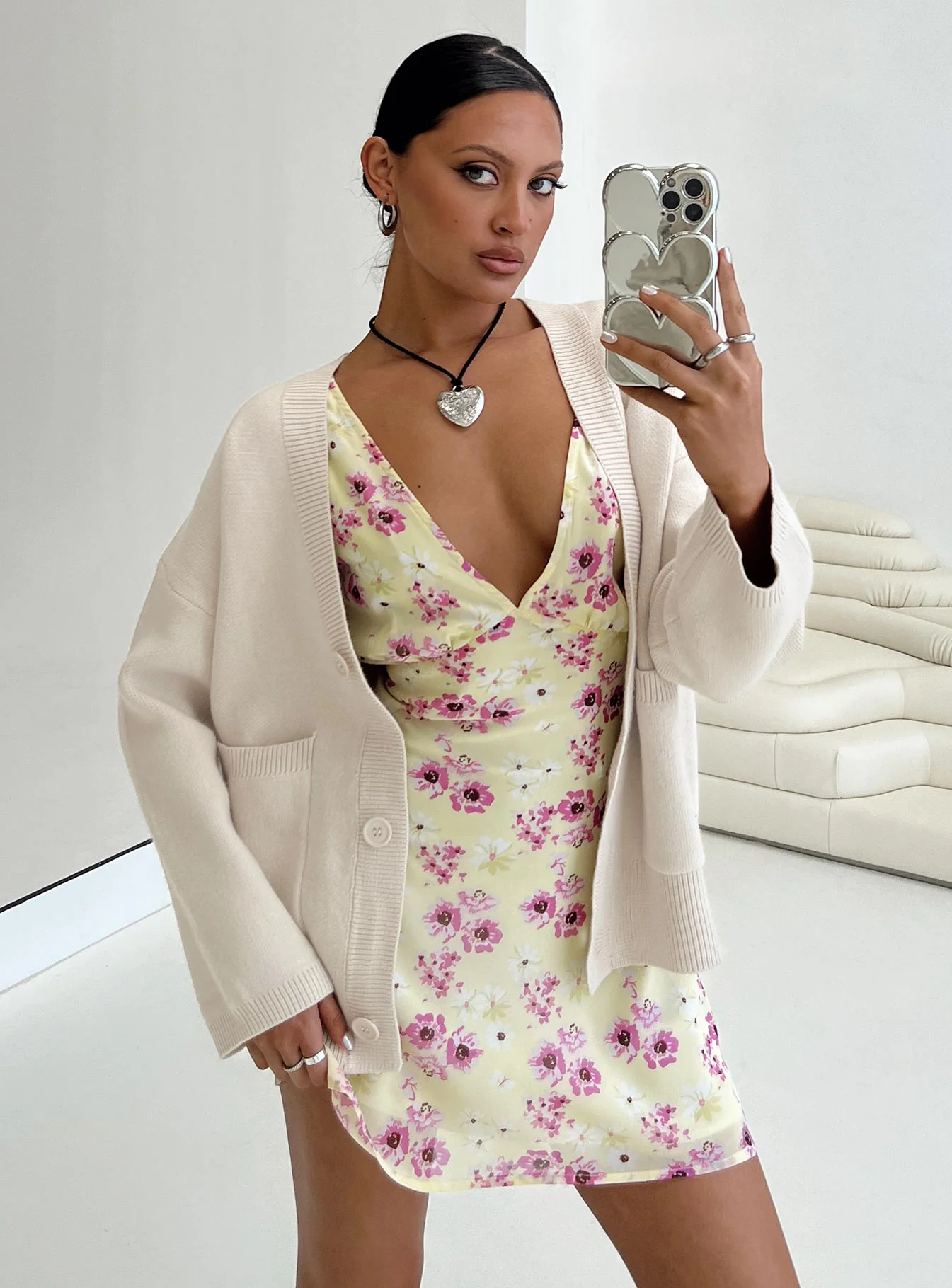 Burke Cardigan Cream - Image 11