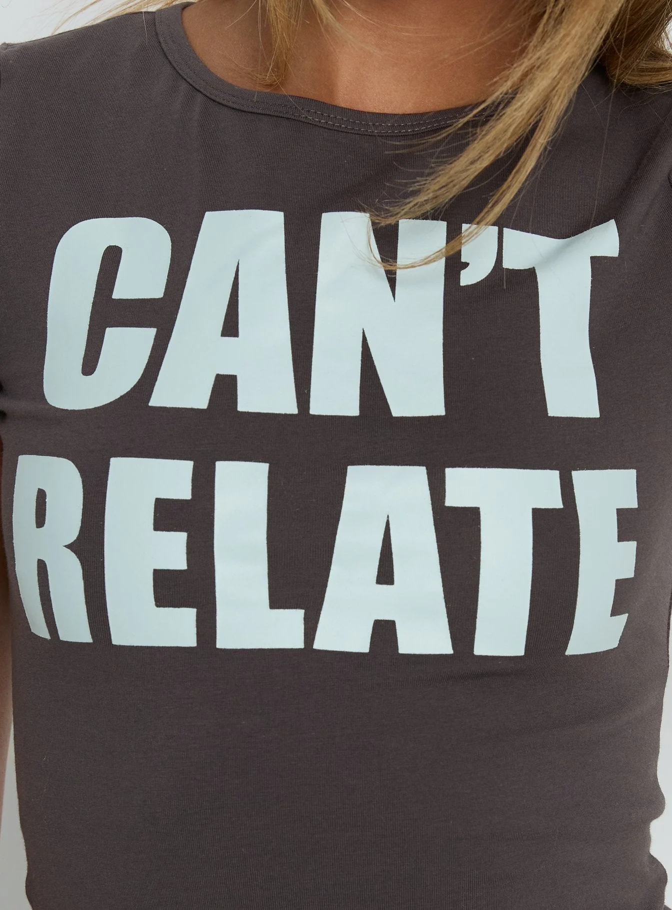 Can't Relate Graphic Top Grey / Blue - Image 6