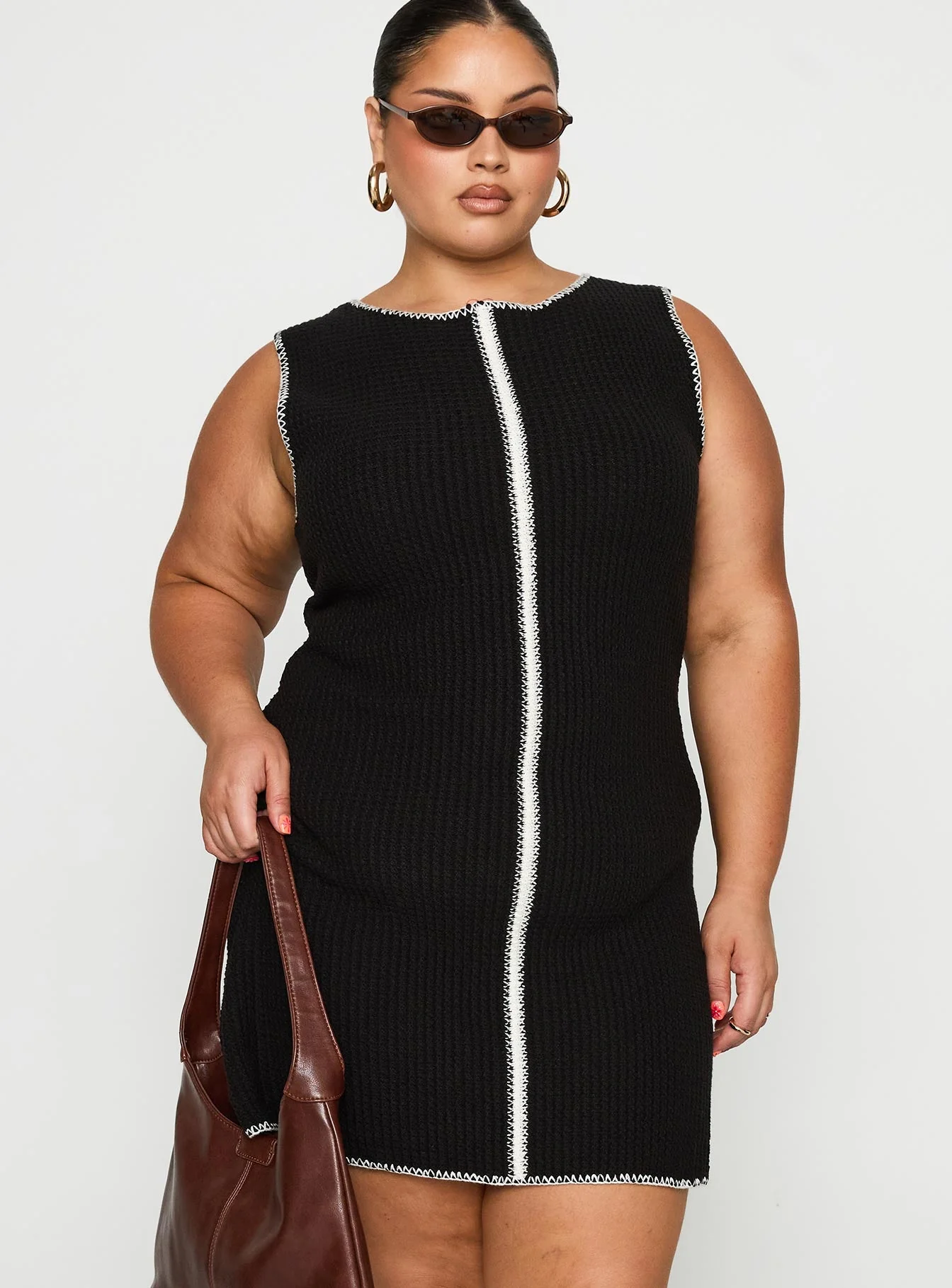 Carlisha Knit Mini Dress Black / White Curve - Image 2