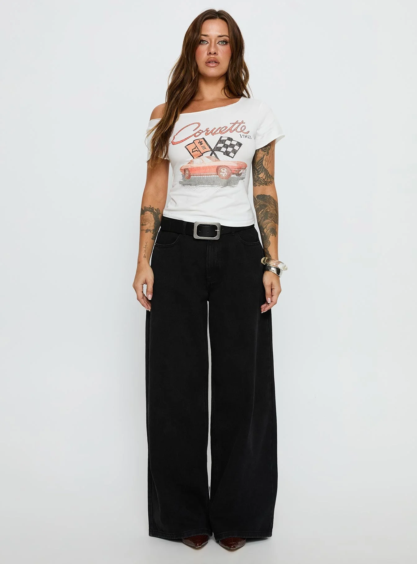 Corvette 1963 Off Shoulder Graphic Top White - Image 7