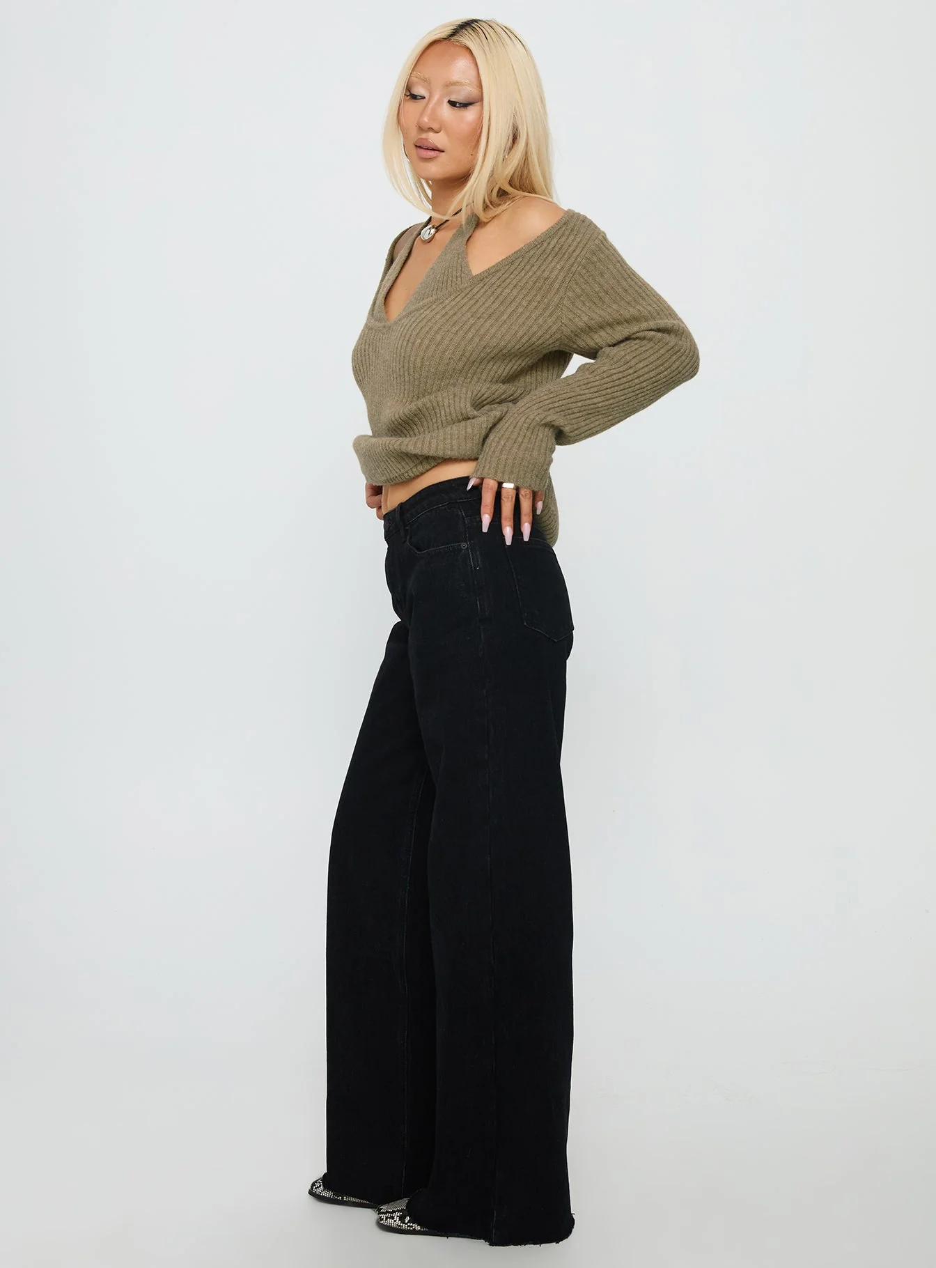 Darla Low Rise Straight Leg Jeans Washed Black - Image 4
