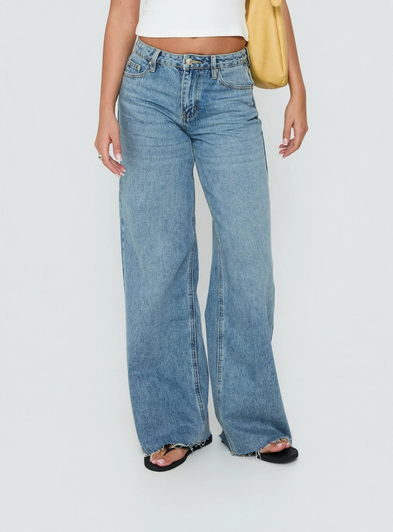 Darla Low Rise Straight Leg Jean Vintage Light Blue - Image 2