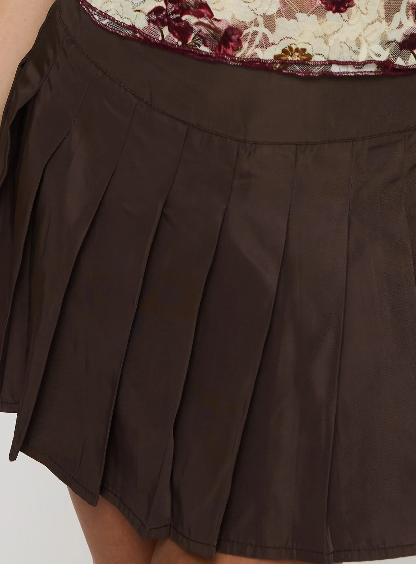 Dorofia Pleat Mini Skirt Chocolate Brown - Image 6