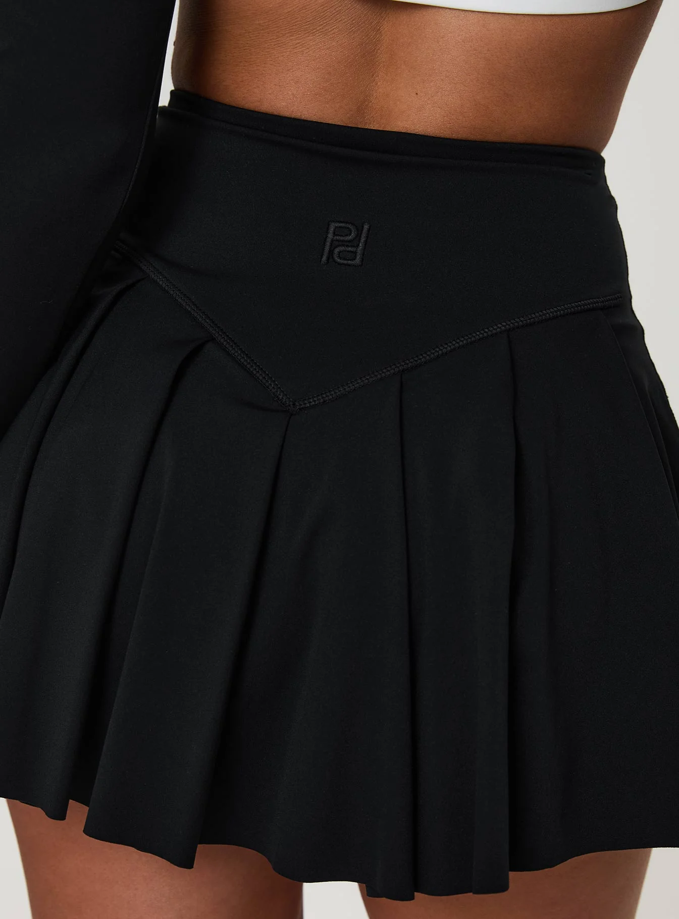 Dynamic Pleat Active Skort Black - Image 6