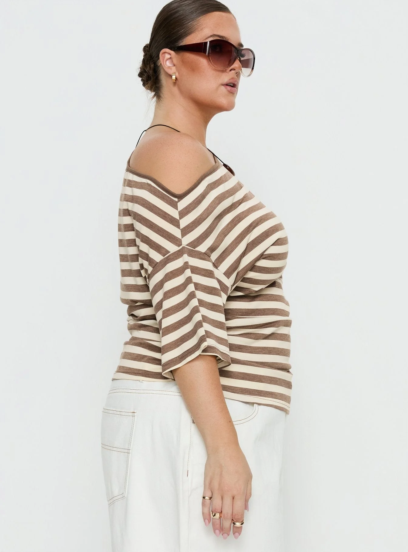 Emlynn Off Shoulder Top Brown Stripe Curve - Image 4