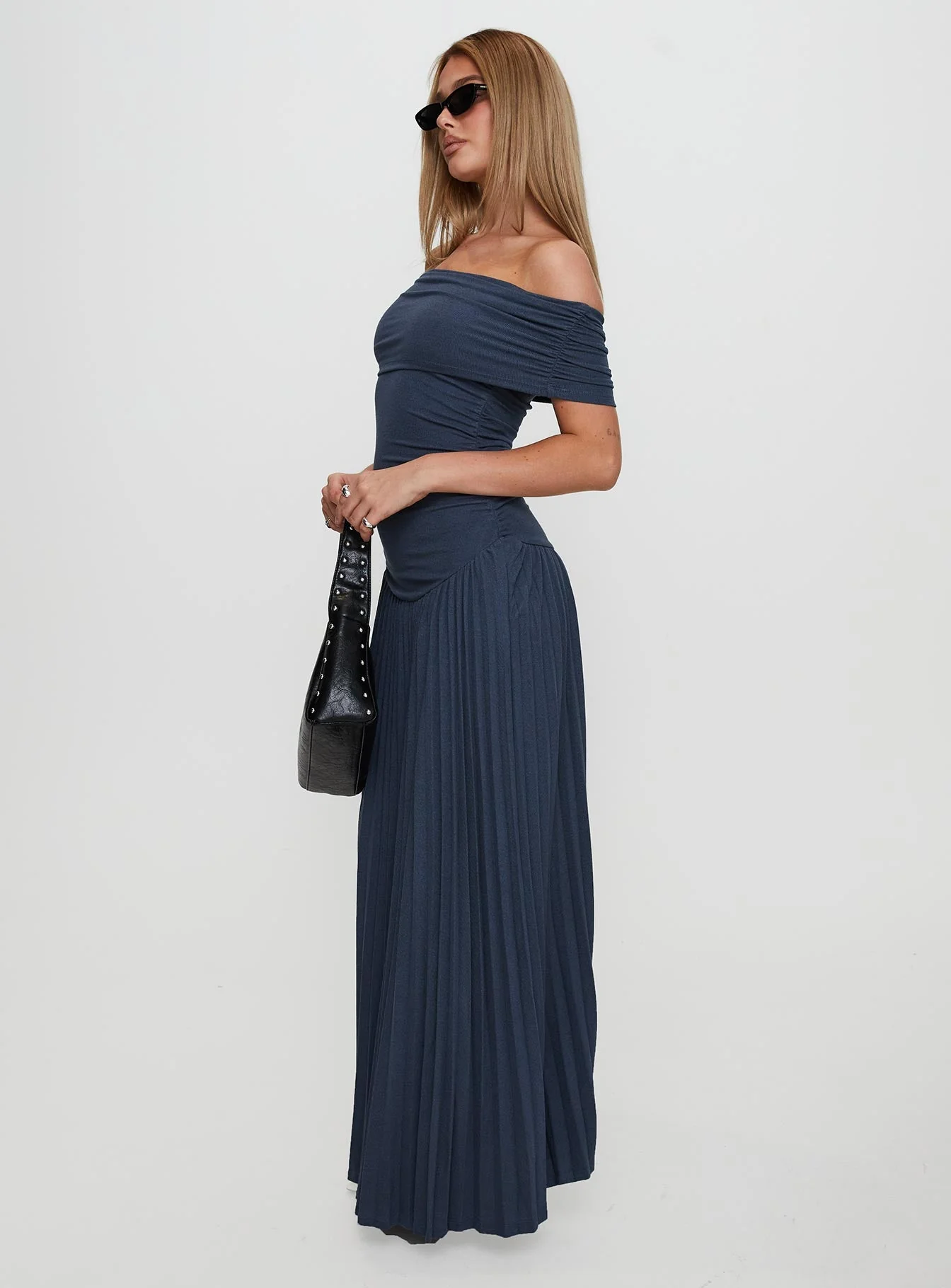 Field Of Dreams Maxi Dress Navy - Image 4