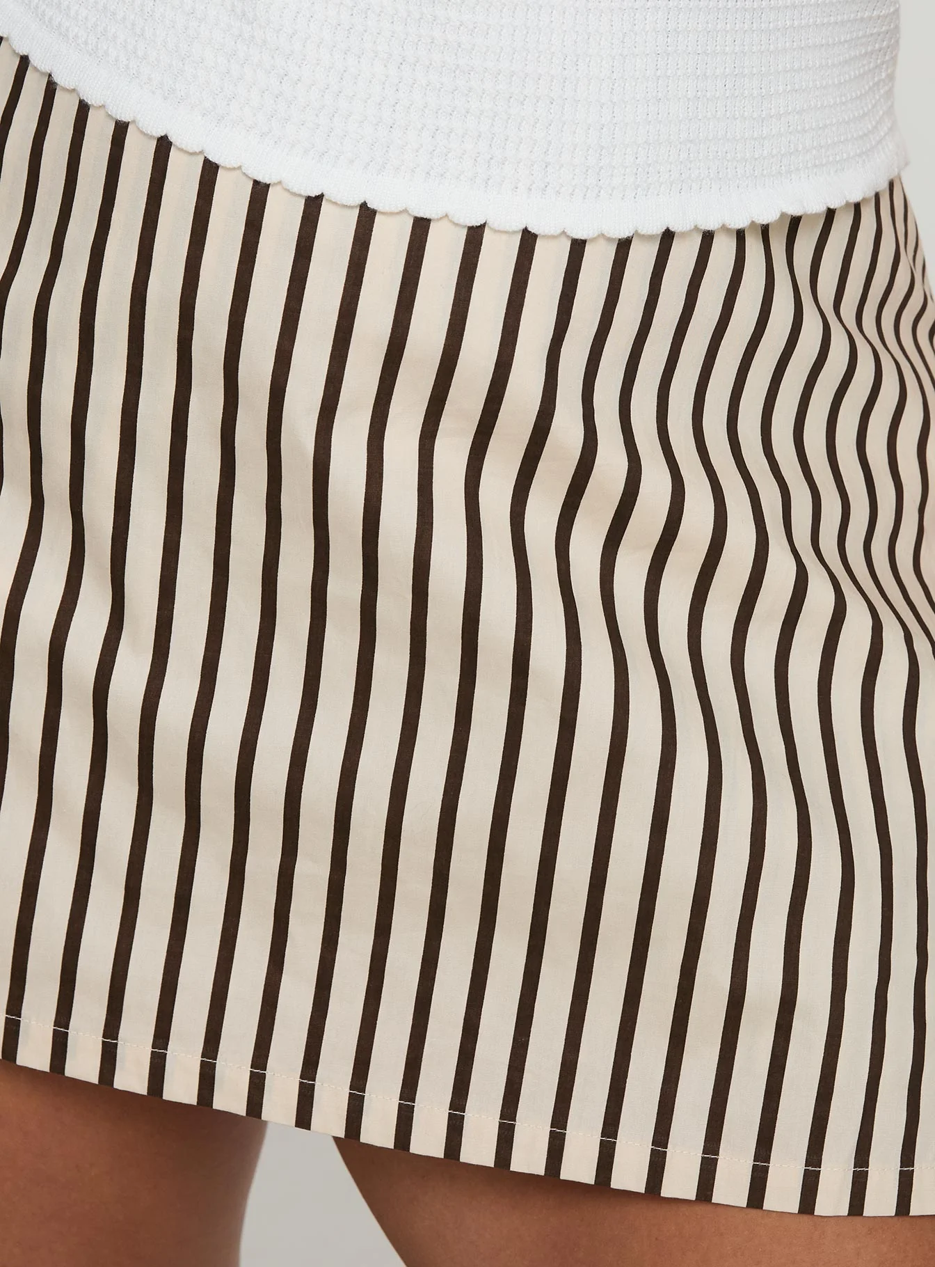 Gigi Skort Beige Stripe Curve - Image 6