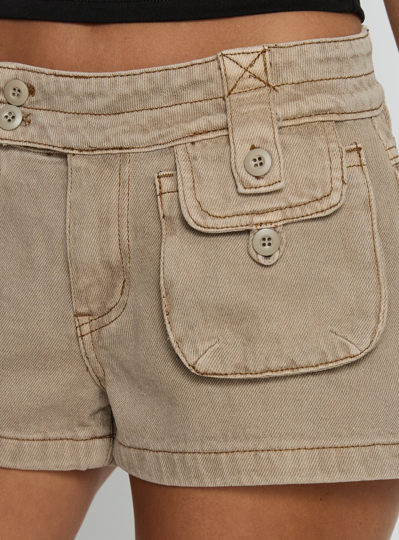 Headphones On Micro Cargo Short Washed Brown - Image 7