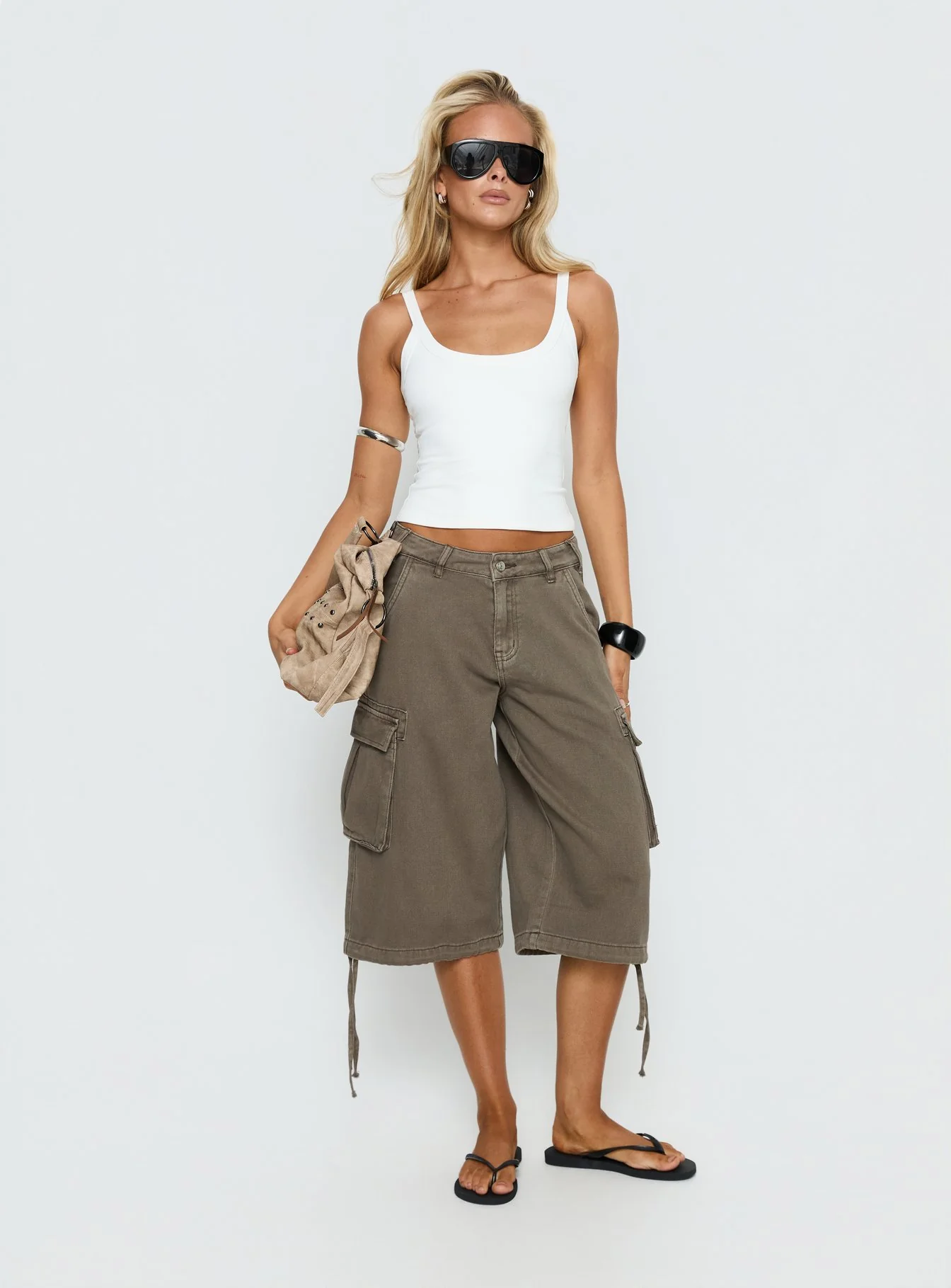 Hudsen Longline Cargo Shorts Khaki - Image 2