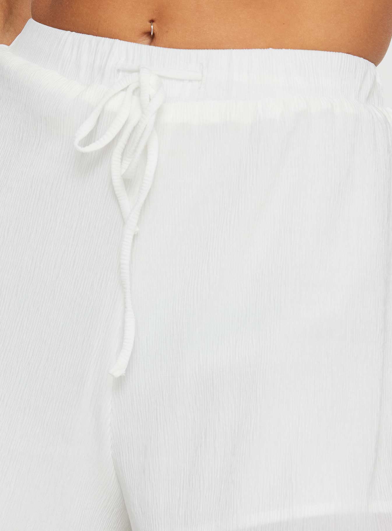Hunt Shorts White - Image 6