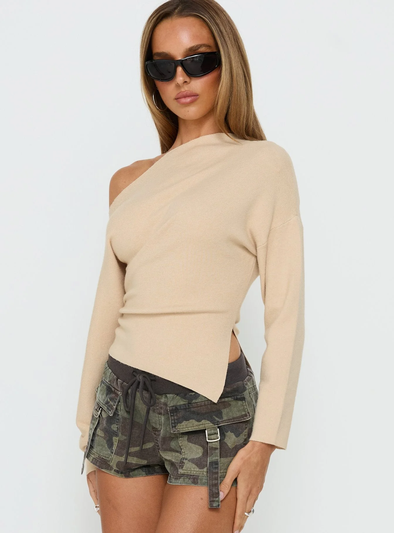 Kaelith Off Shoulder Knit Sweater Cream - Image 4