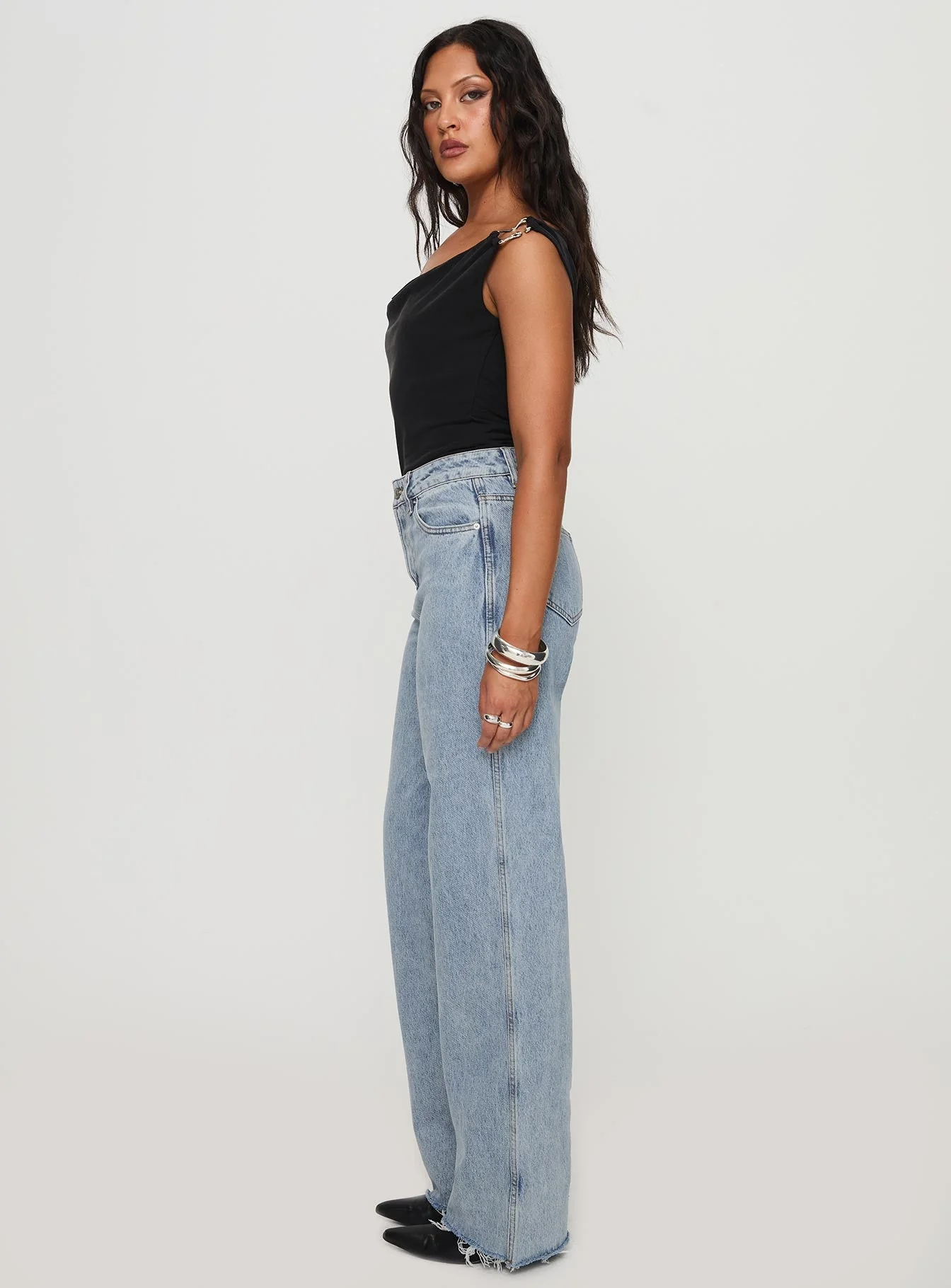 Karlina High Rise Straight Leg Jean Light Wash - Image 4