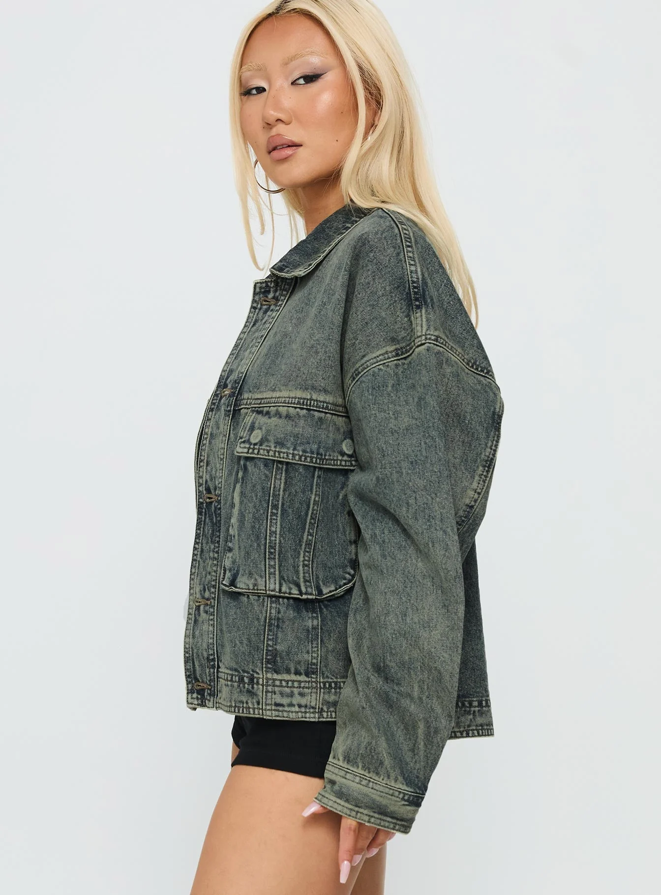 Kier Oversized Denim Jacket Acid Wash - Image 3