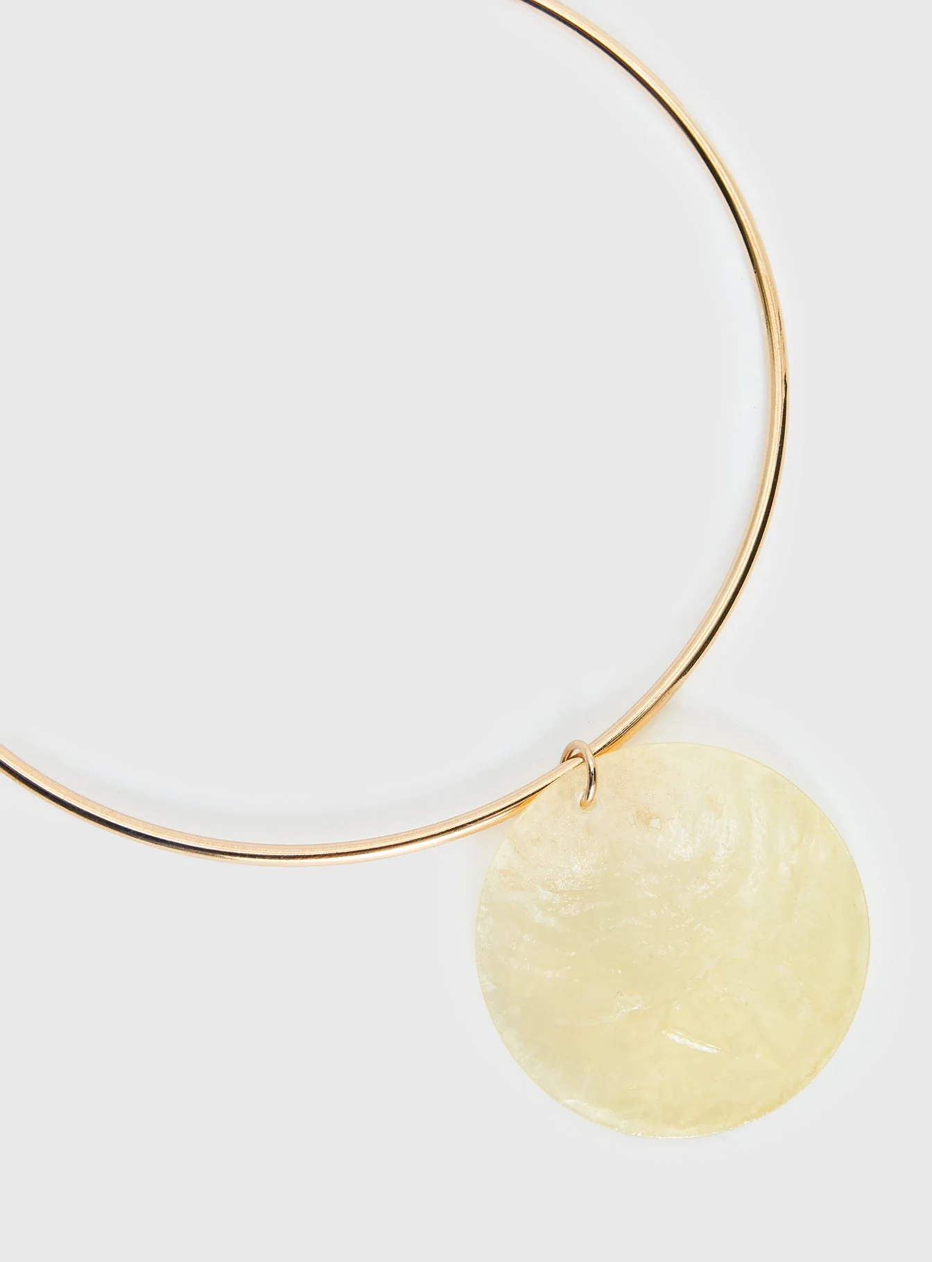 Kinzee Shell Pendant Necklace Butter / Gold - Image 3