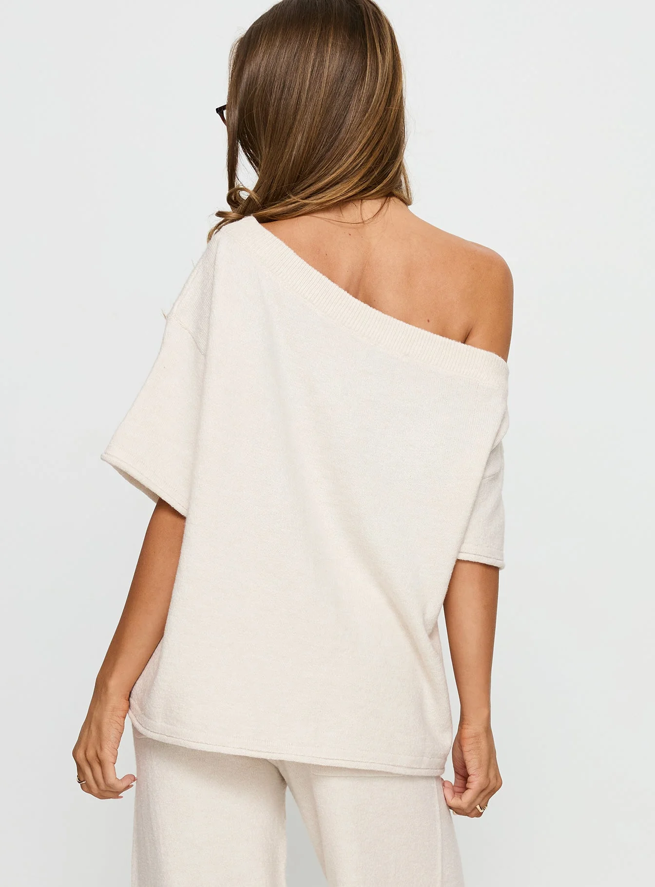 Kourta Off Shoulder Oversized Knit Top Oat - Image 5