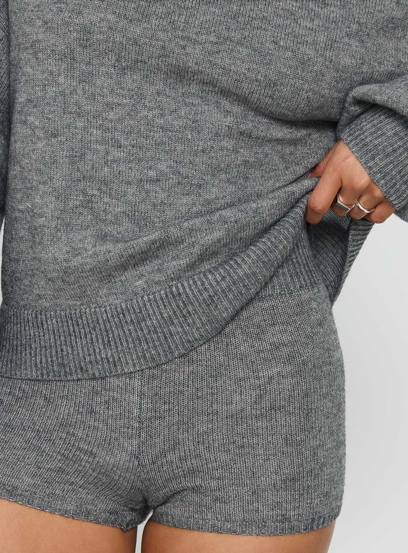Lirian Knit Off Shoulder Set Grey - Image 6