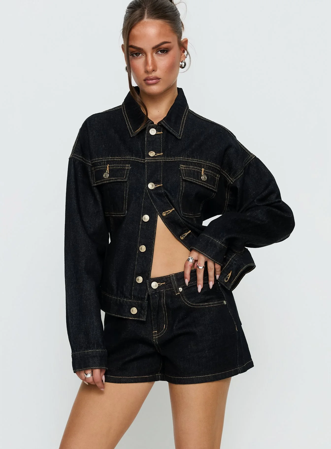 Mackenza Mid Rise Denim Shorts Raw Denim - Image 2