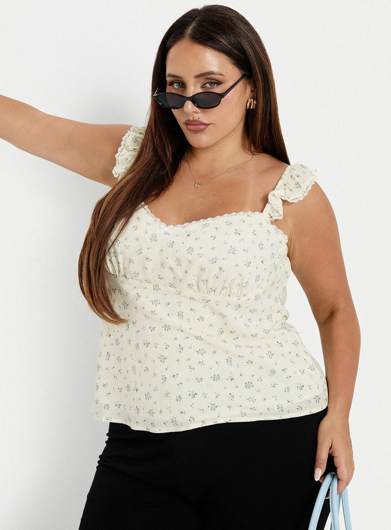 Madaleine Top Floral Curve - Image 8