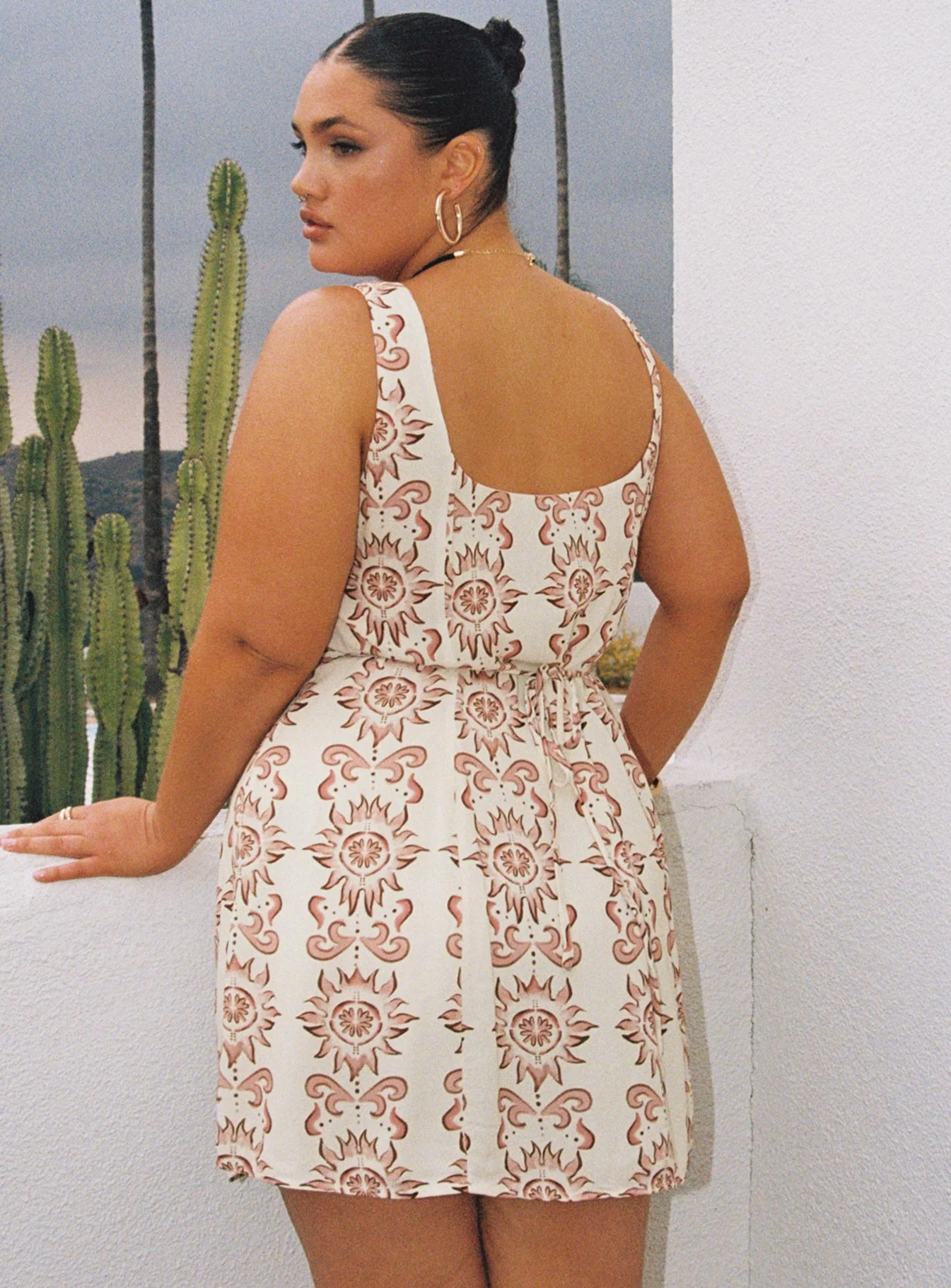 Maris Mini Dress Cream / Pink Curve - Image 4