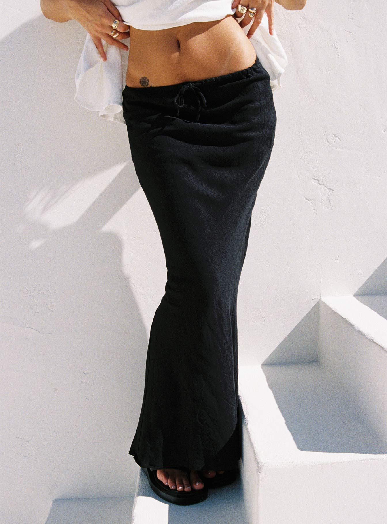 Mercer Linen Blend Maxi Skirt Black - Image 6