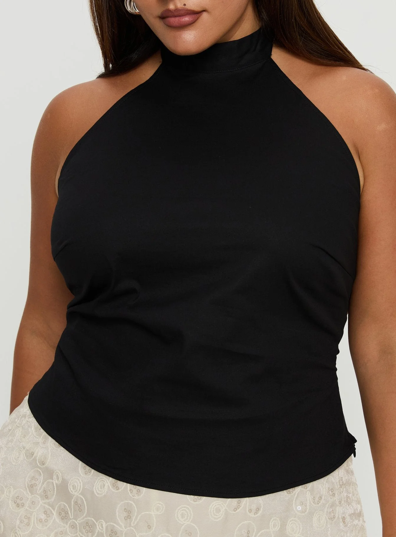 Merril Halter Top Black Curve - Image 6