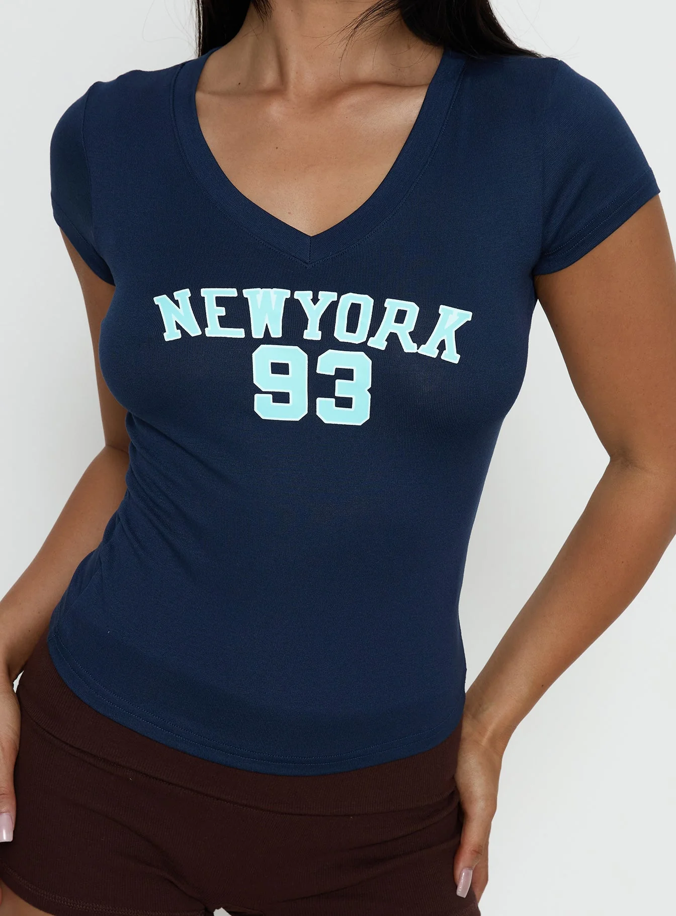 New York 93 Graphic V Neck Top Navy - Image 6