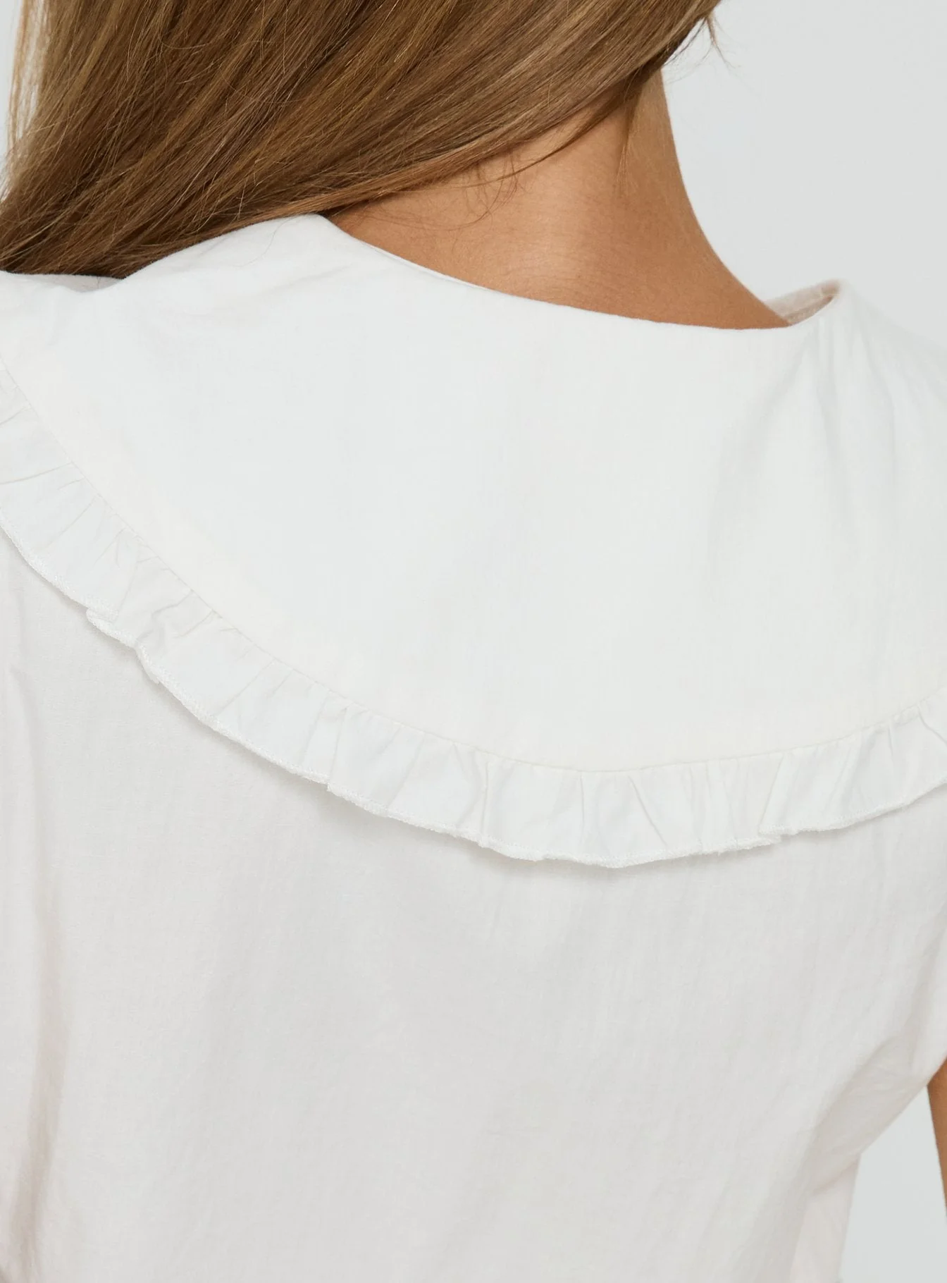 Nilufer Collared Playsuit White - Image 8