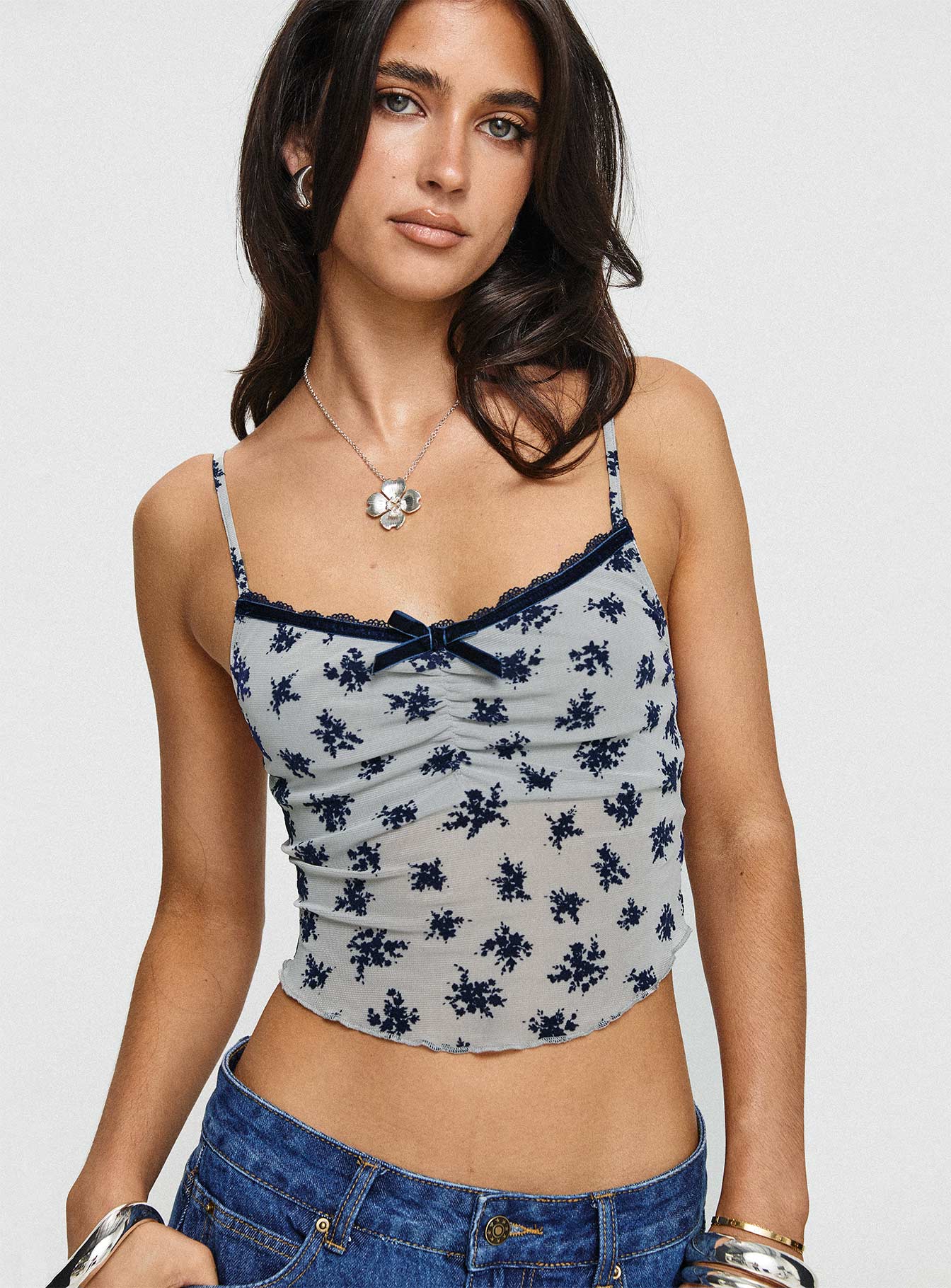 Norde Top Floral Cluster Pale Grey - Image 8