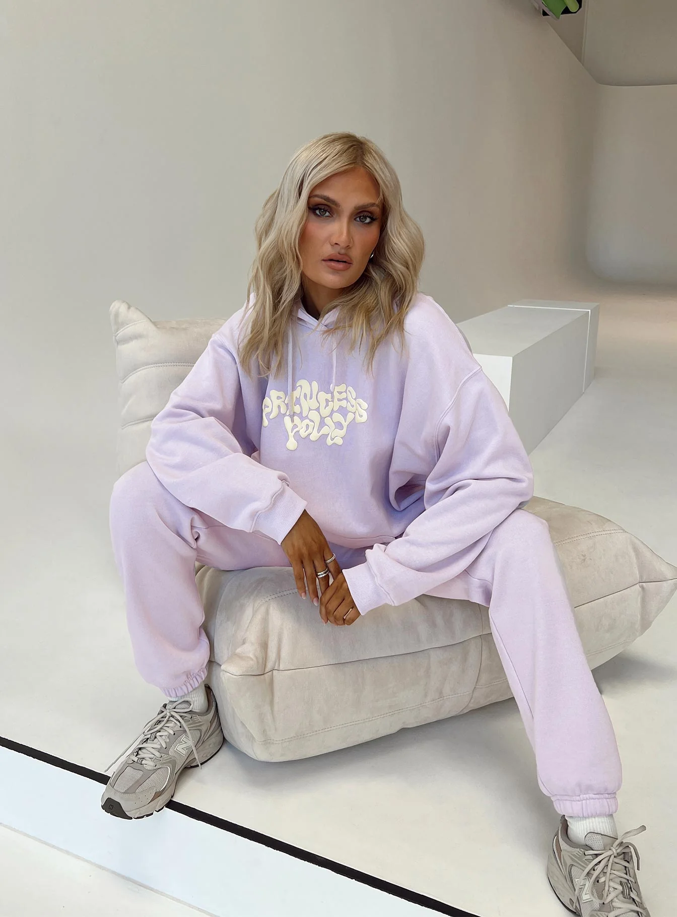 Princess Polly Hooded Sweatshirt Squiggle Text Dusty Mauve / Eggshell - Image 7