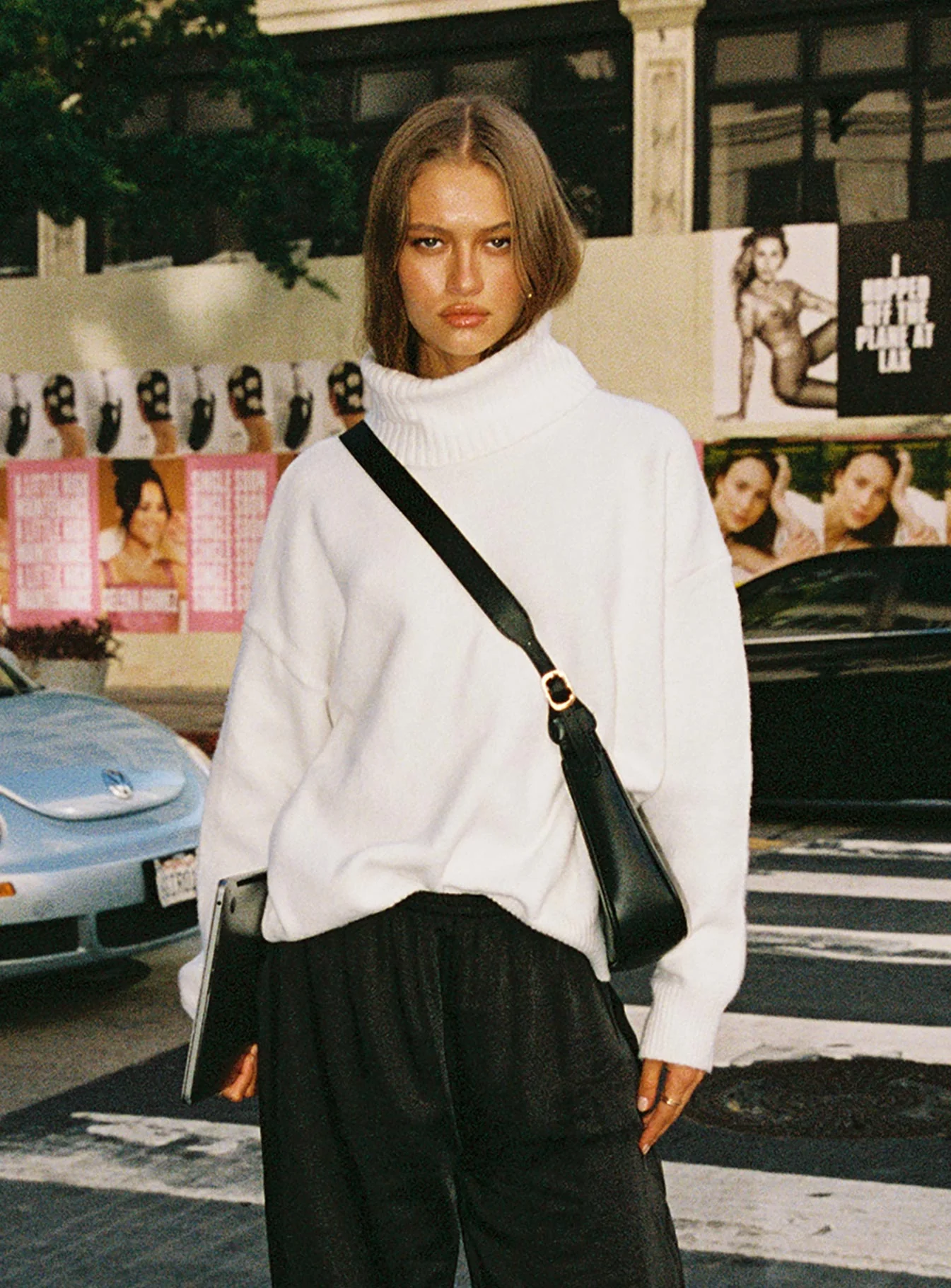 Oswin Turtleneck Jumper White - Image 2