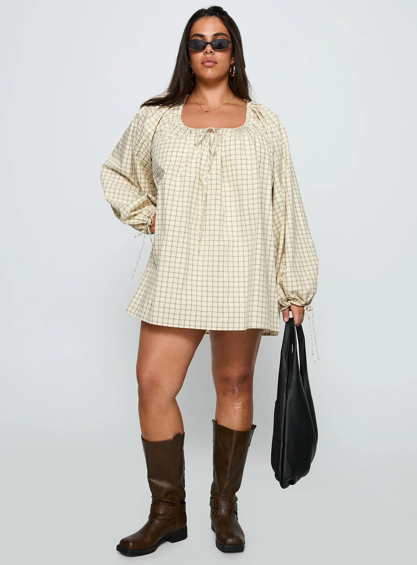 Preacher Playsuit White Check Curve - Image 3