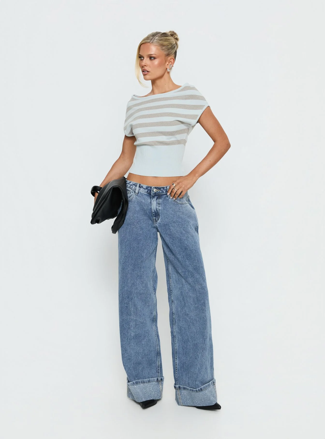 Ramos Diamante Low Rise Wide Leg Jeans Washed Mid Blue - Image 3