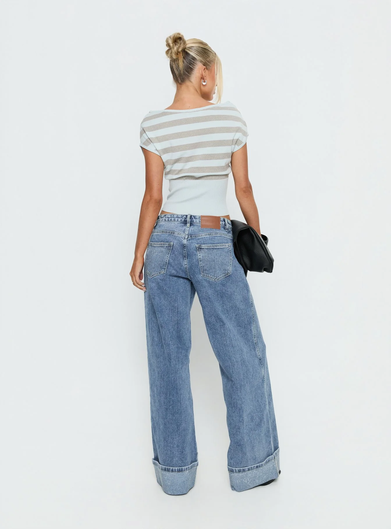 Ramos Diamante Low Rise Wide Leg Jeans Washed Mid Blue - Image 5