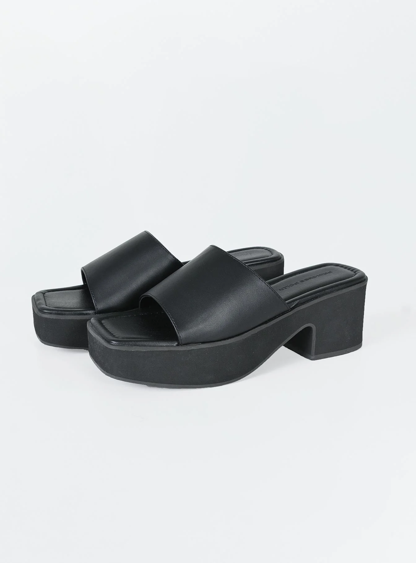 Connolly Heels Black - Image 4