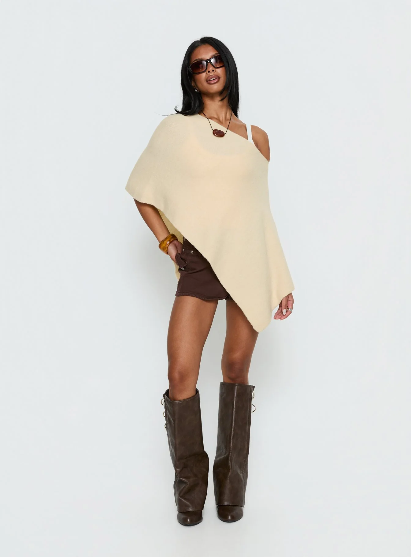 Rouse Off Shoulder Heavy Knit Poncho Cream - Image 3
