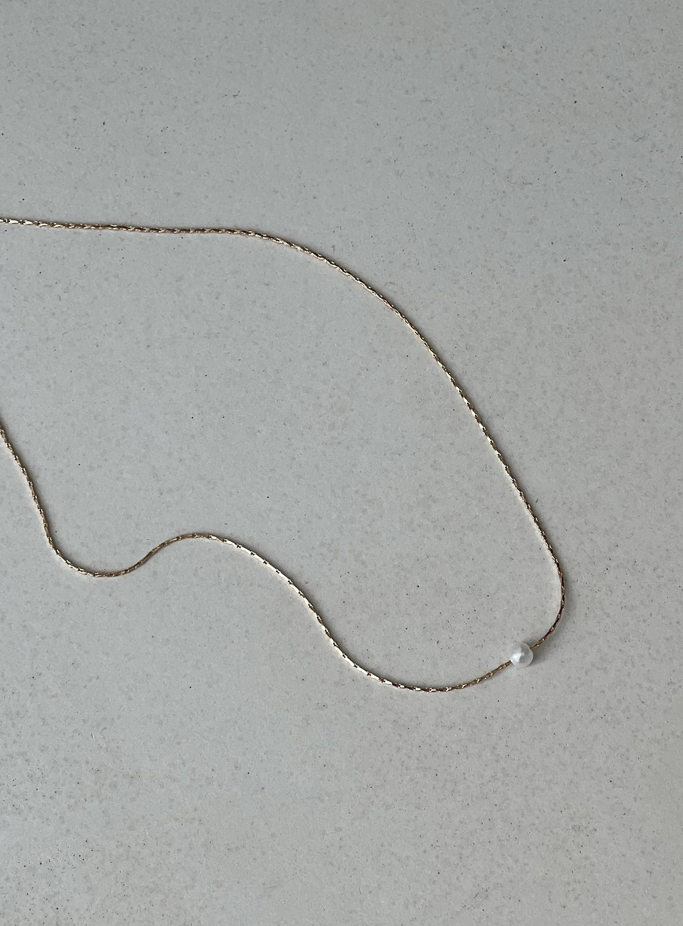 Sawyer Necklace Gold - Image 3