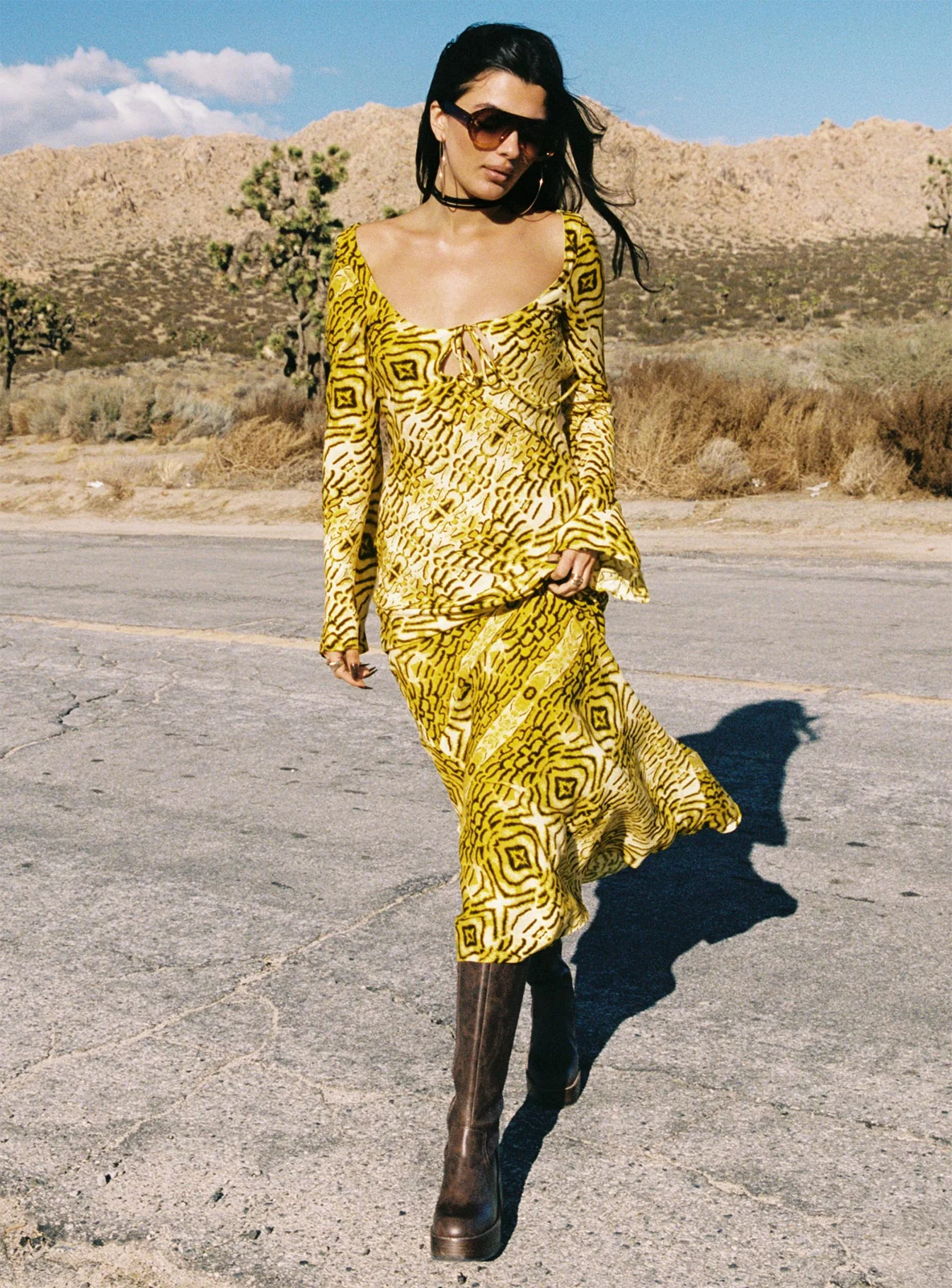 Setting Sun Long Sleeve Maxi Dress Yellow / Black - Image 3