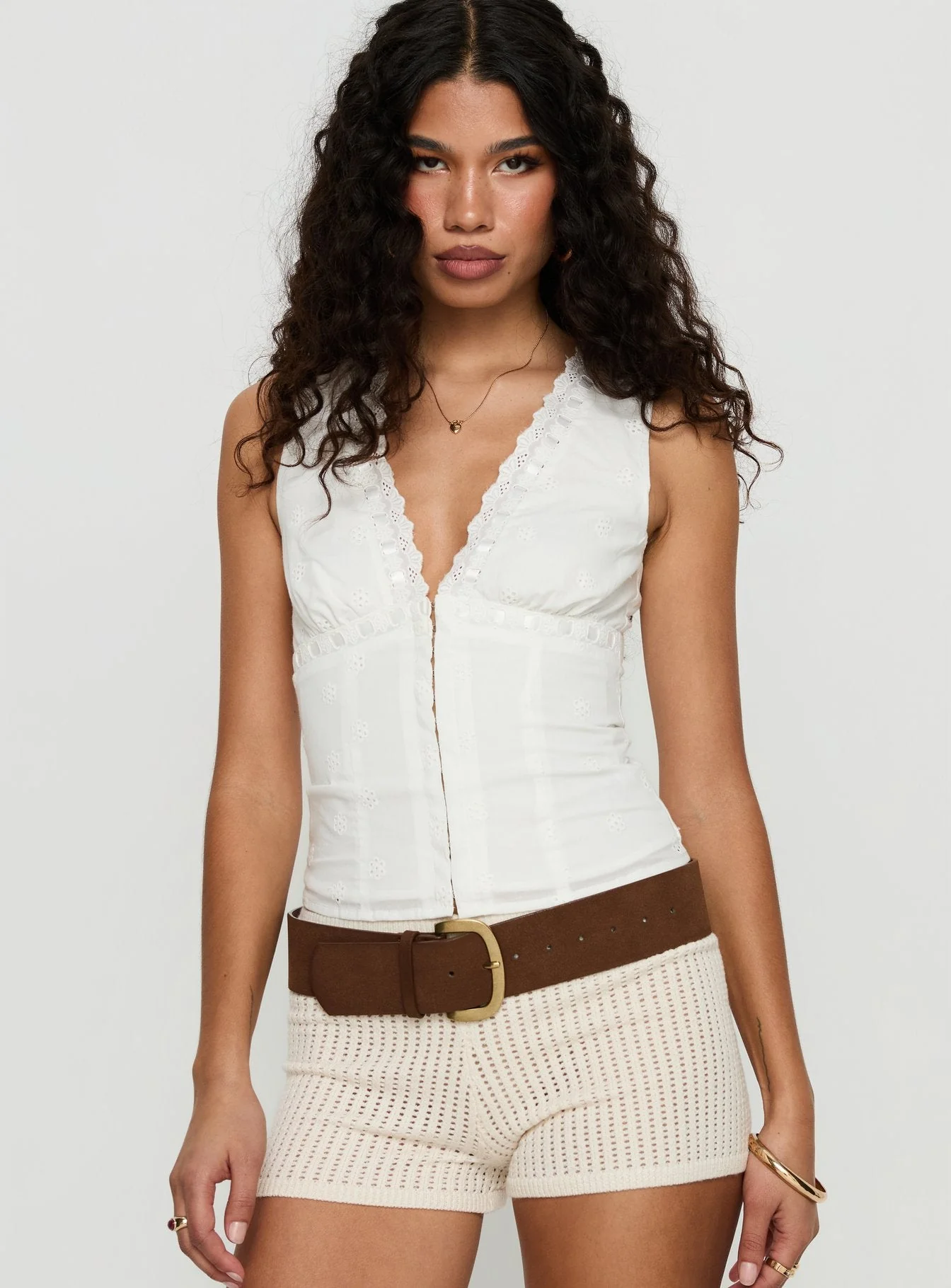Speechless Sleeveless Lace Trim Top White - Image 2